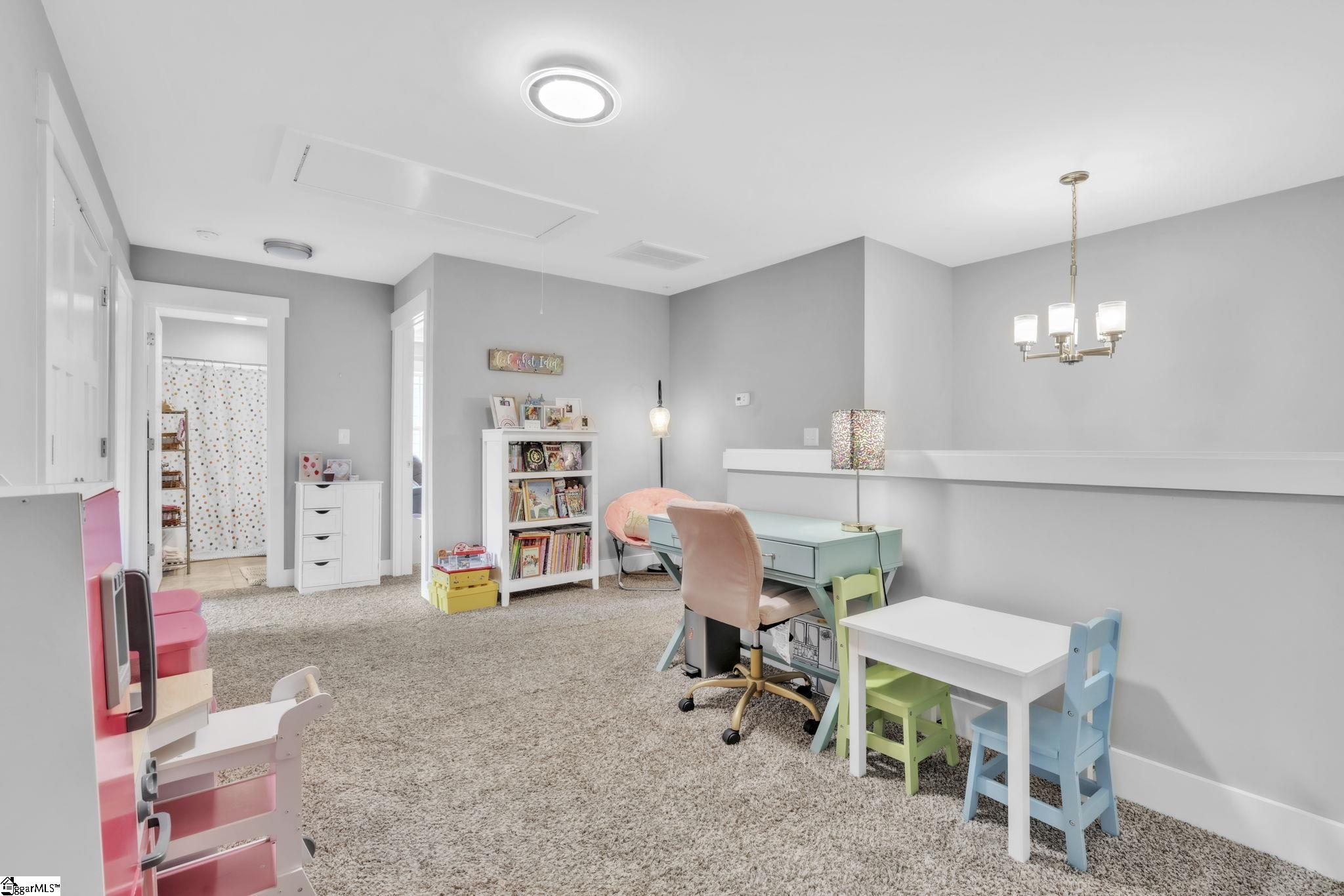 542 Drayton Hall Boulevard Duncan, SC 29334