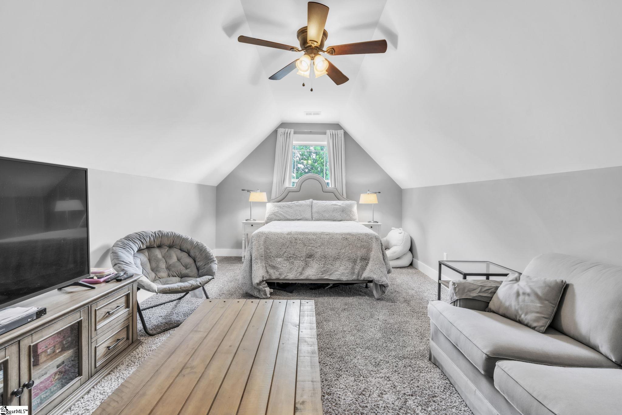 542 Drayton Hall Boulevard Duncan, SC 29334