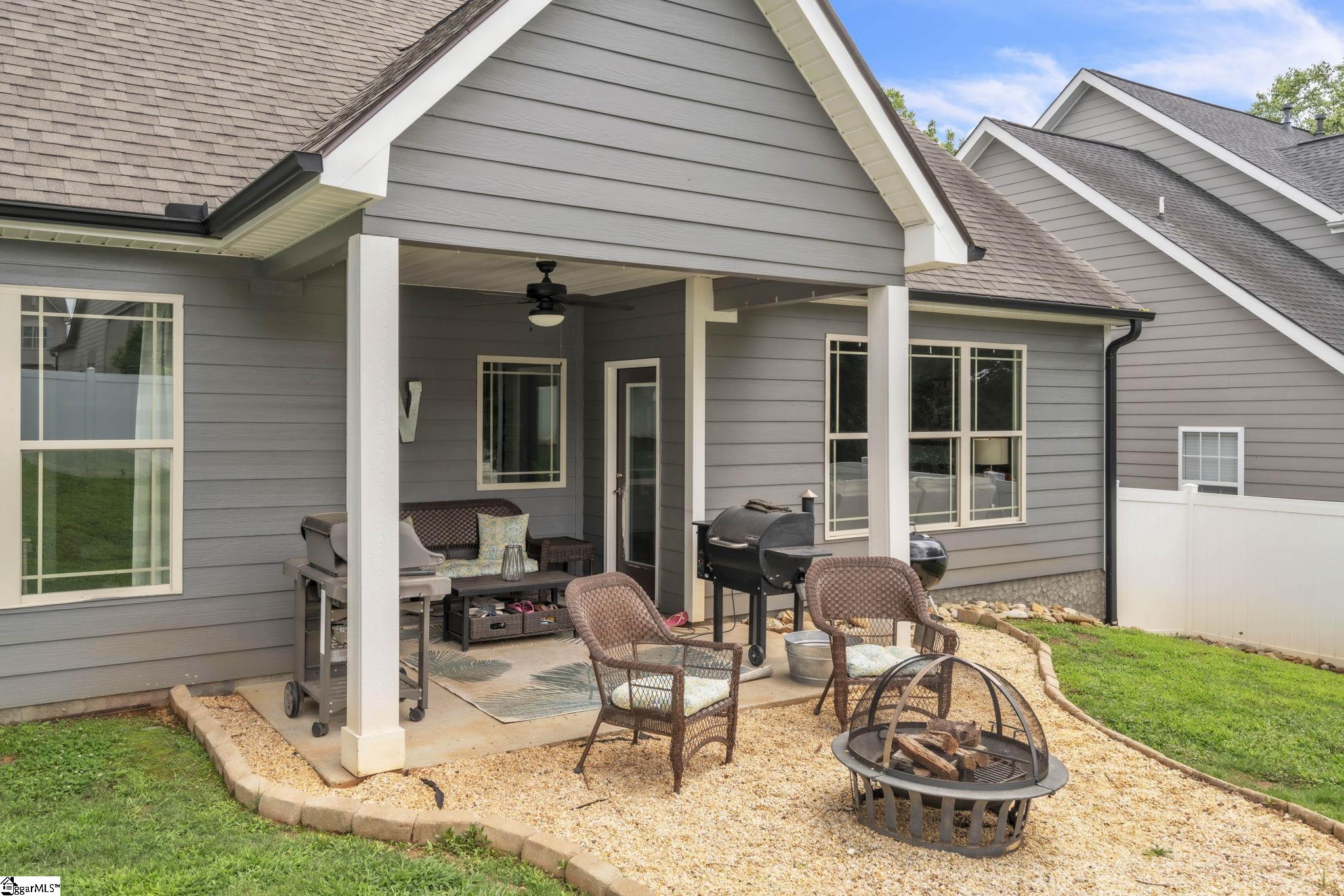 542 Drayton Hall Boulevard Duncan, SC 29334