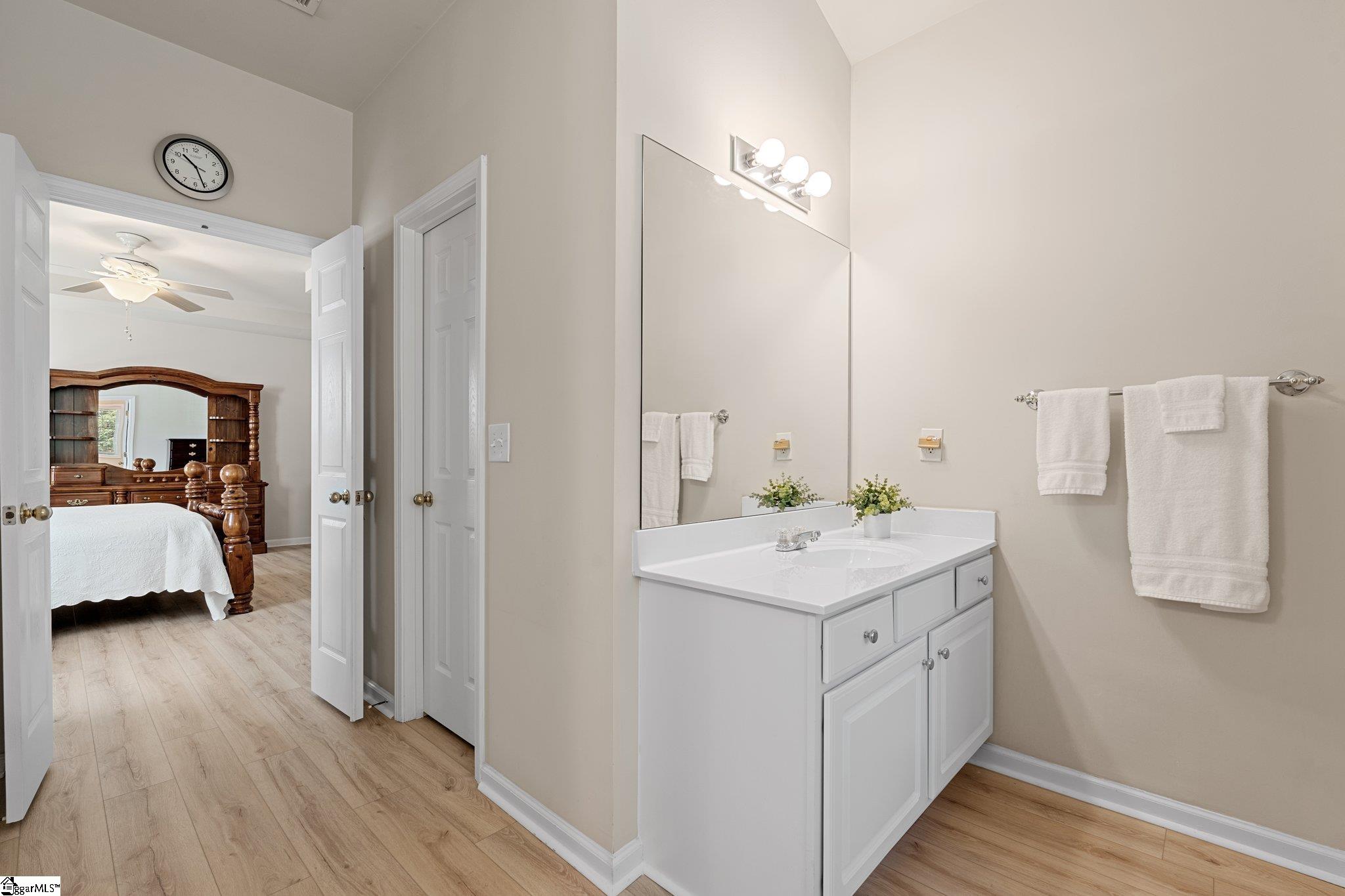 6 Castle Hall Court Simpsonville, SC 29681