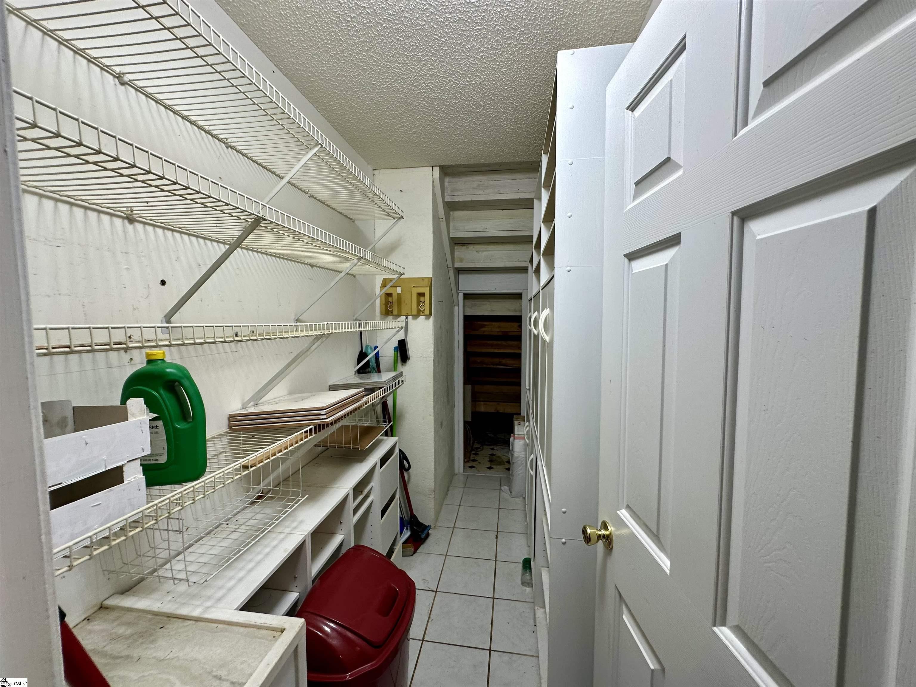 693 Grandwood Boulevard Gray Court, SC 29645