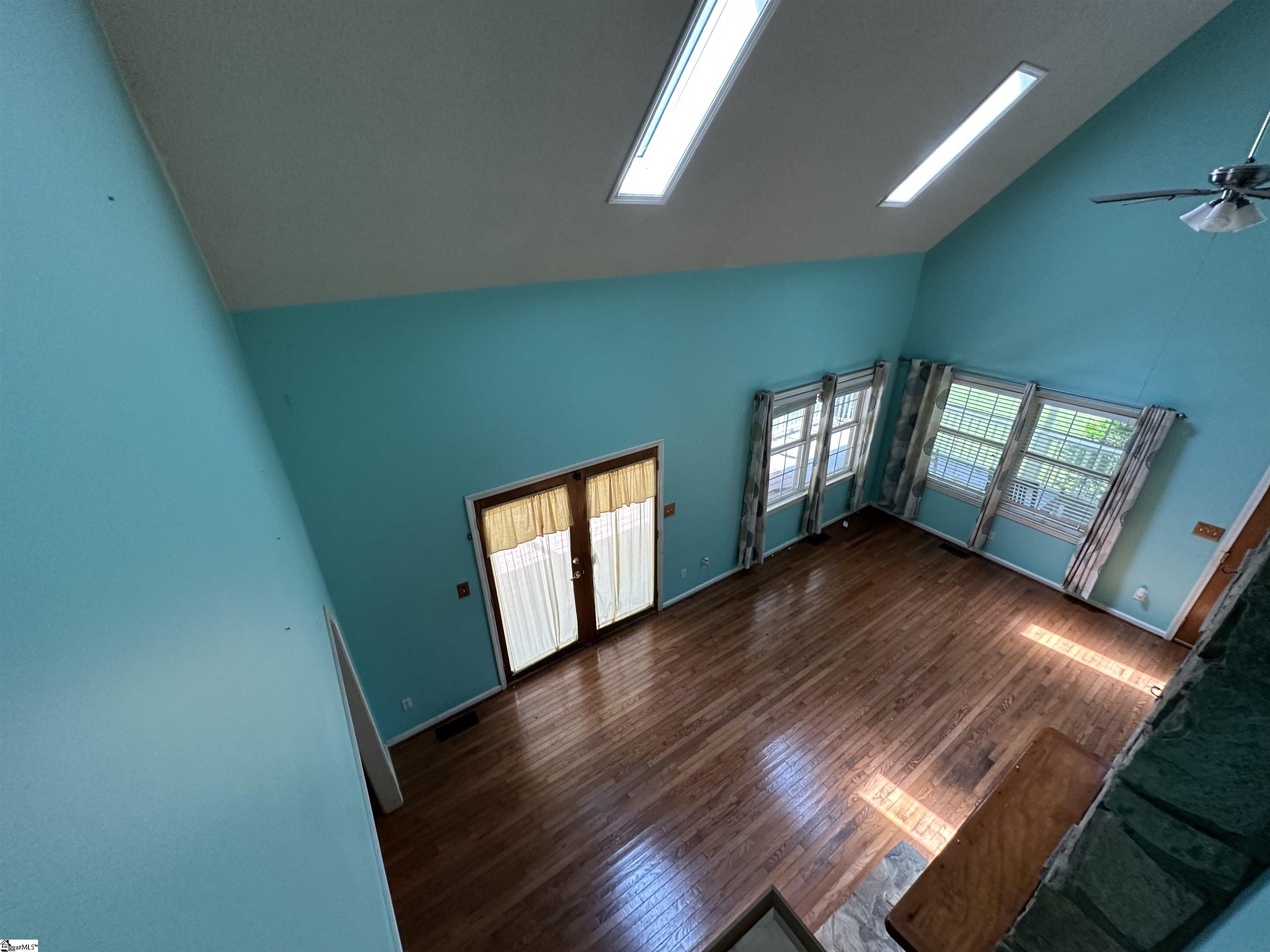 693 Grandwood Boulevard Gray Court, SC 29645