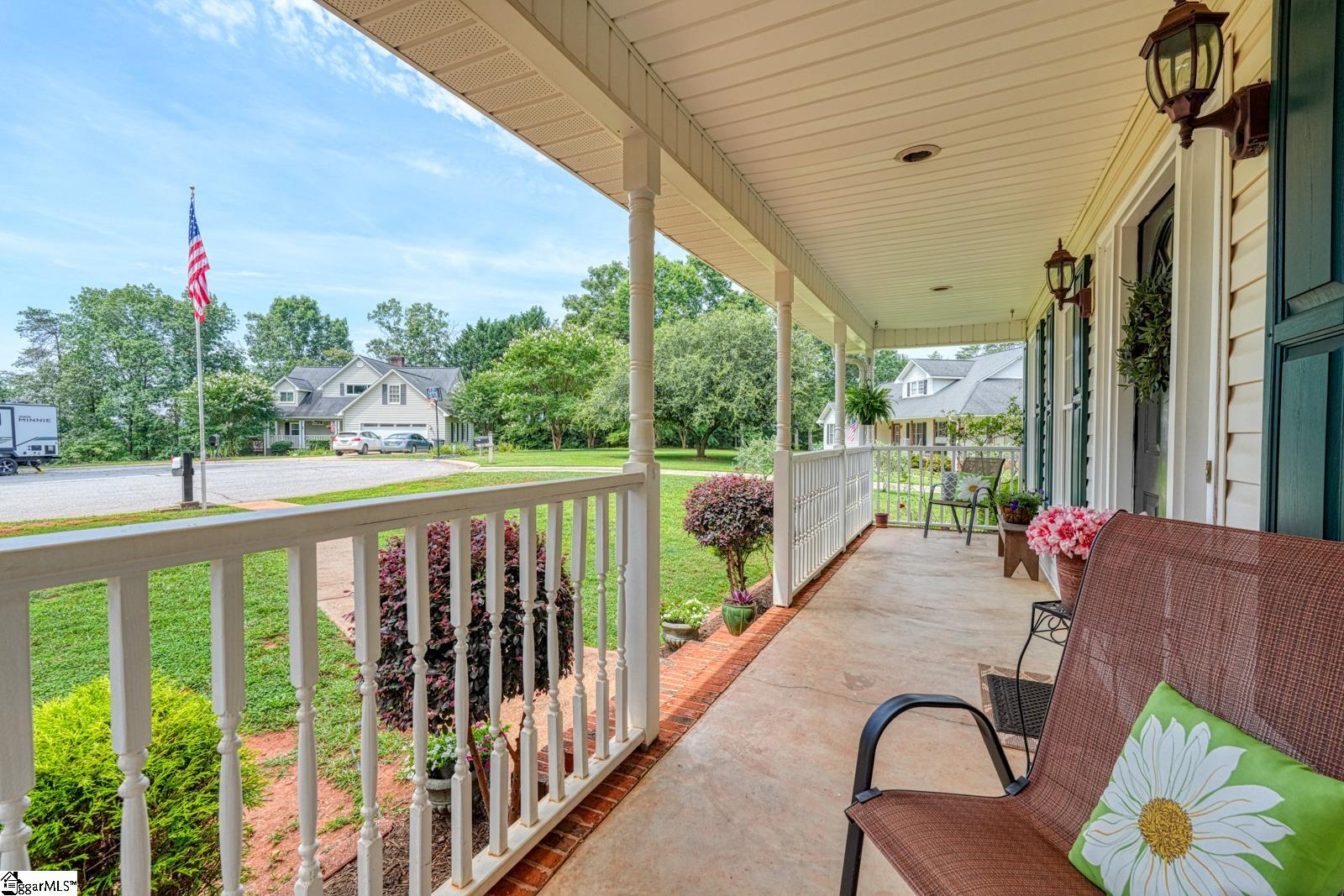 16 Woodwind Way Greer, SC 29651