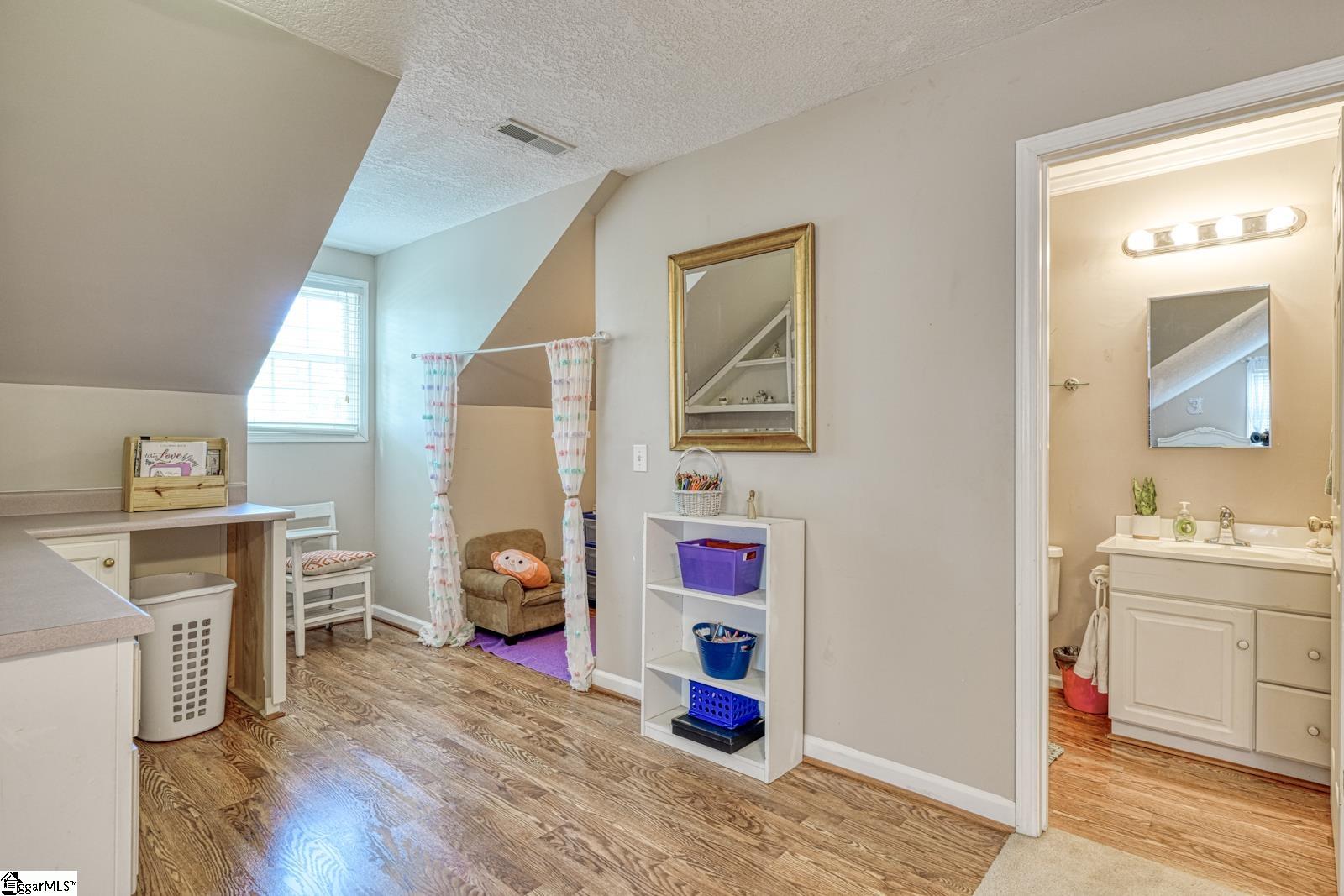 16 Woodwind Way Greer, SC 29651