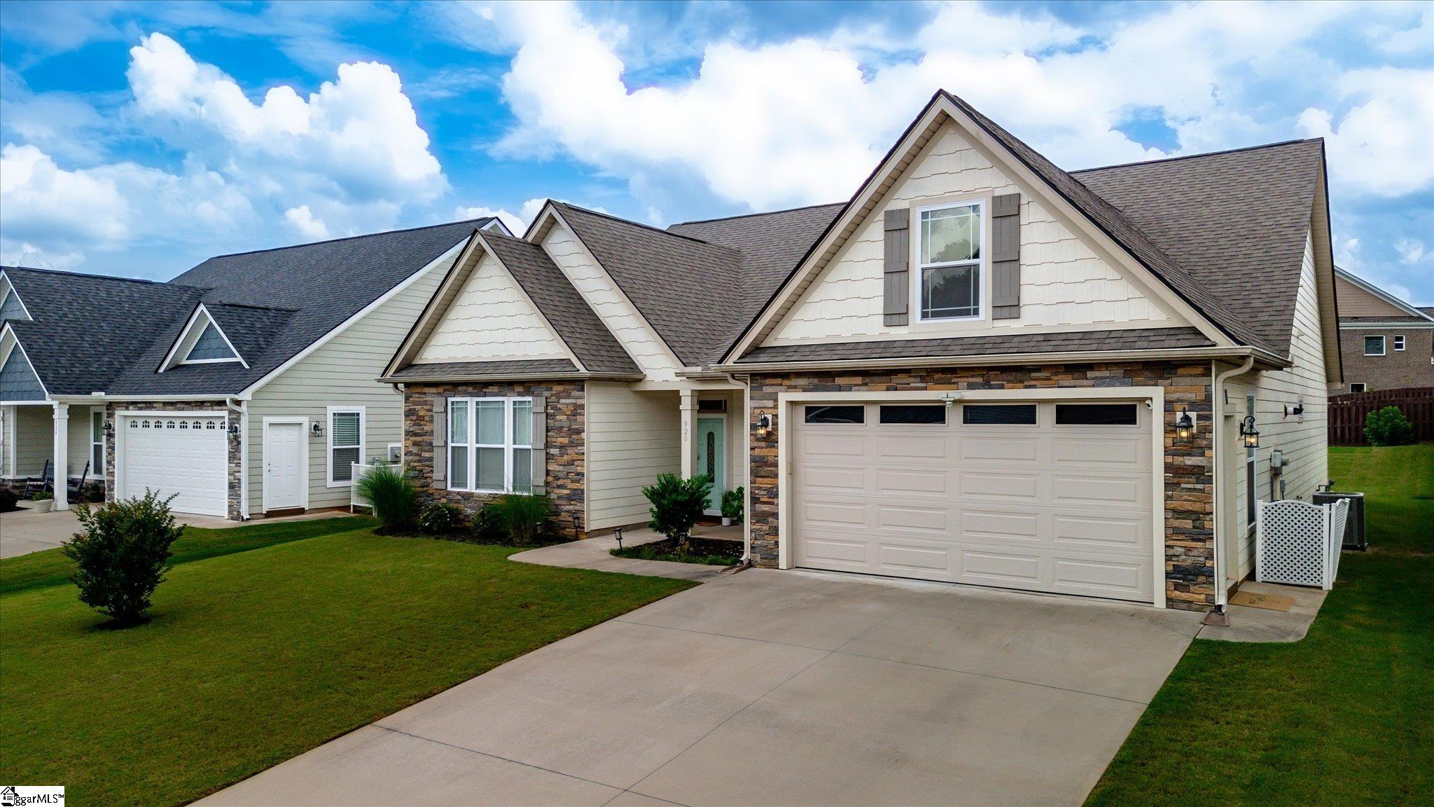 920 Hunterdale Lane Boiling Springs, SC 29316