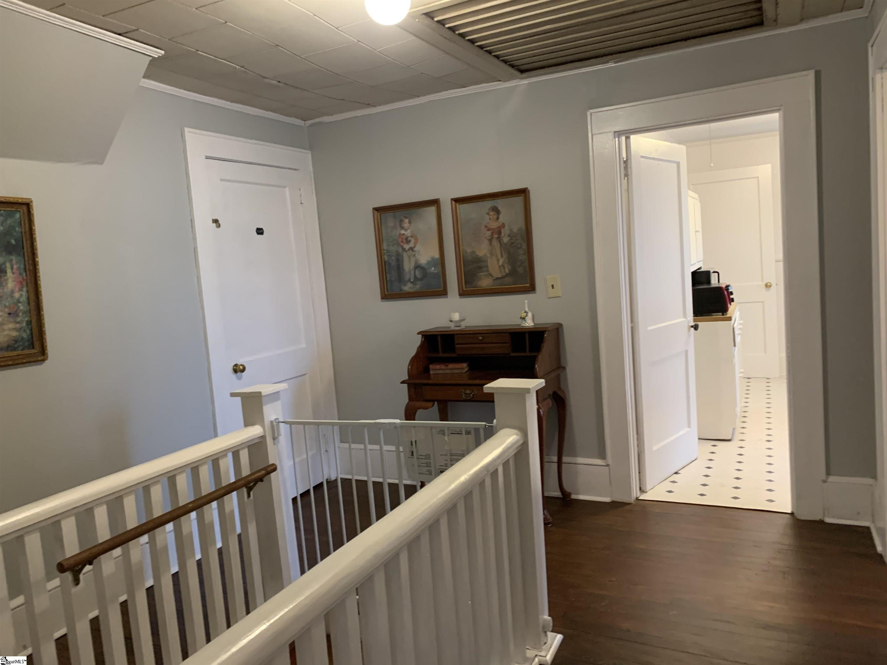 102 Highland Road Easley, SC 29640