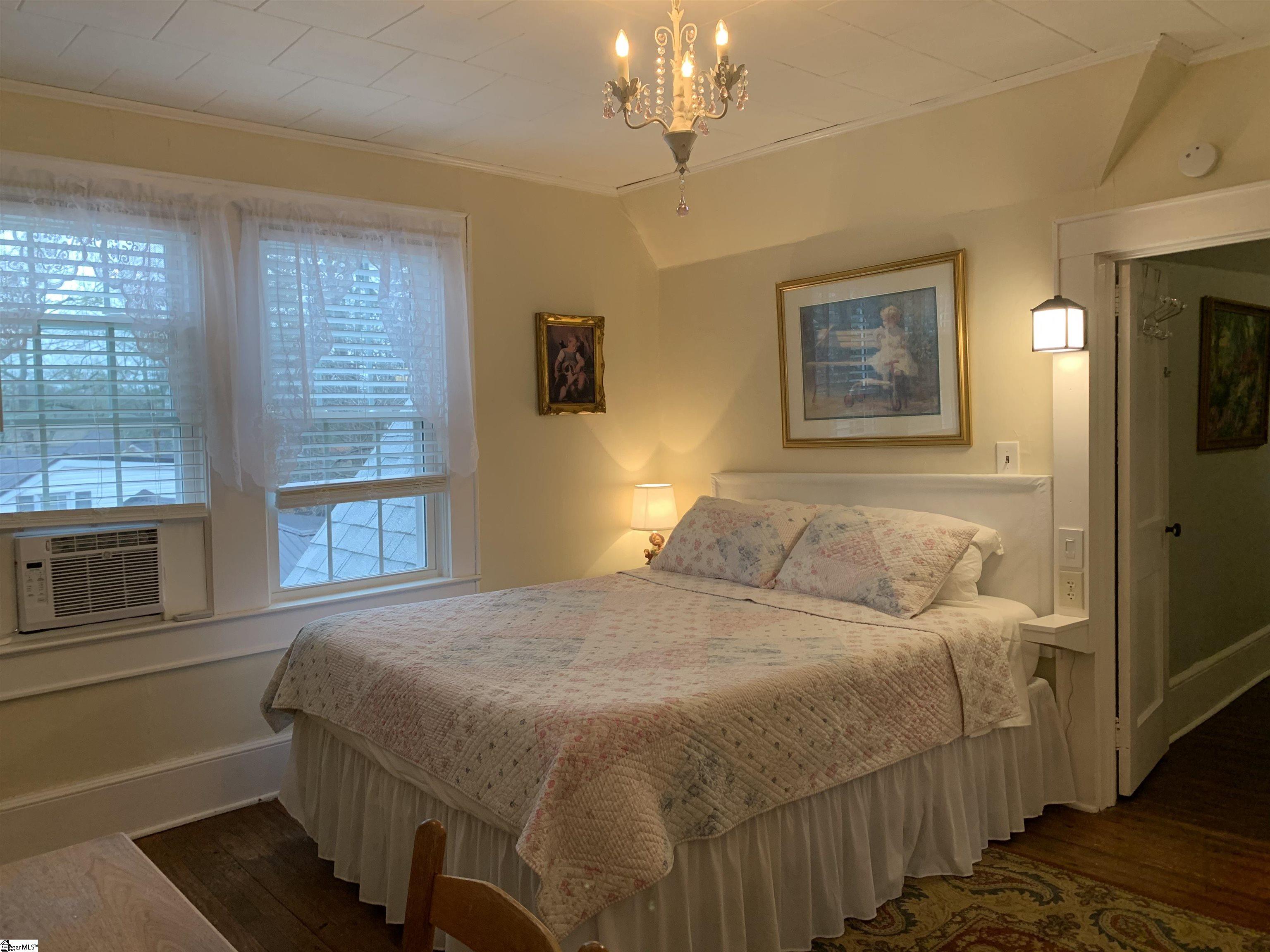 102 Highland Road Easley, SC 29640