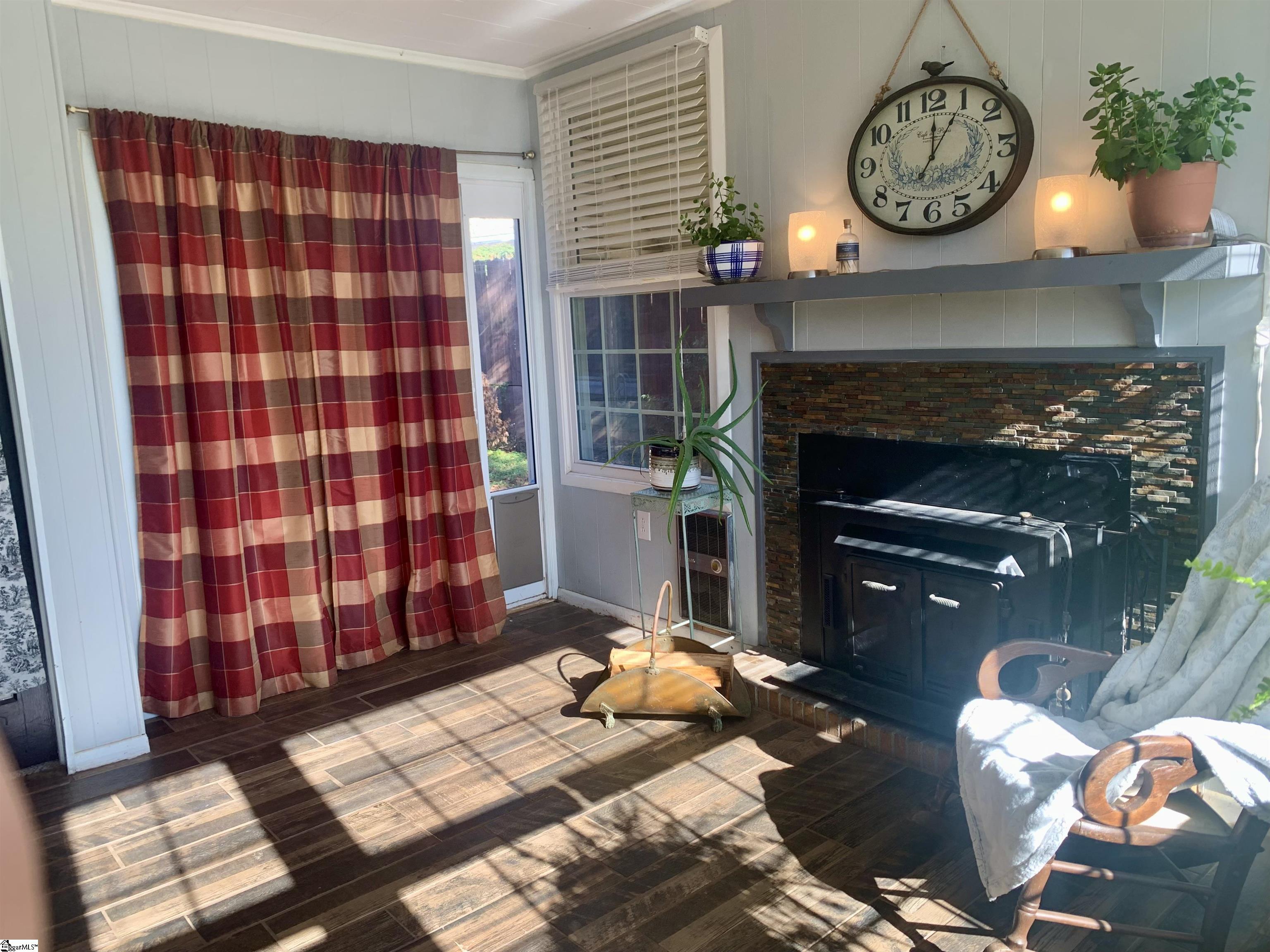 102 Highland Road Easley, SC 29640