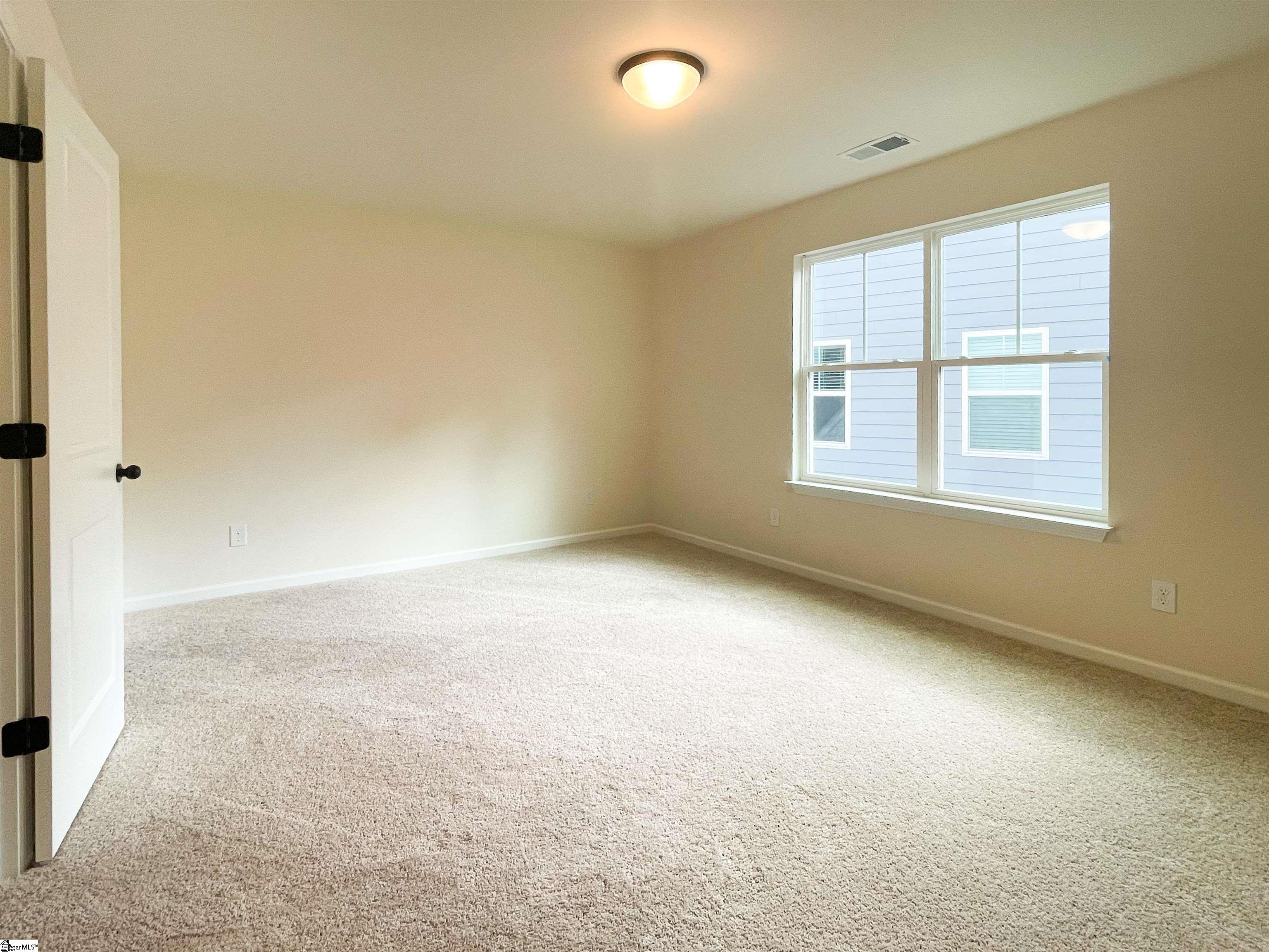 652 Columbus Circle Simpsonville, SC 29680
