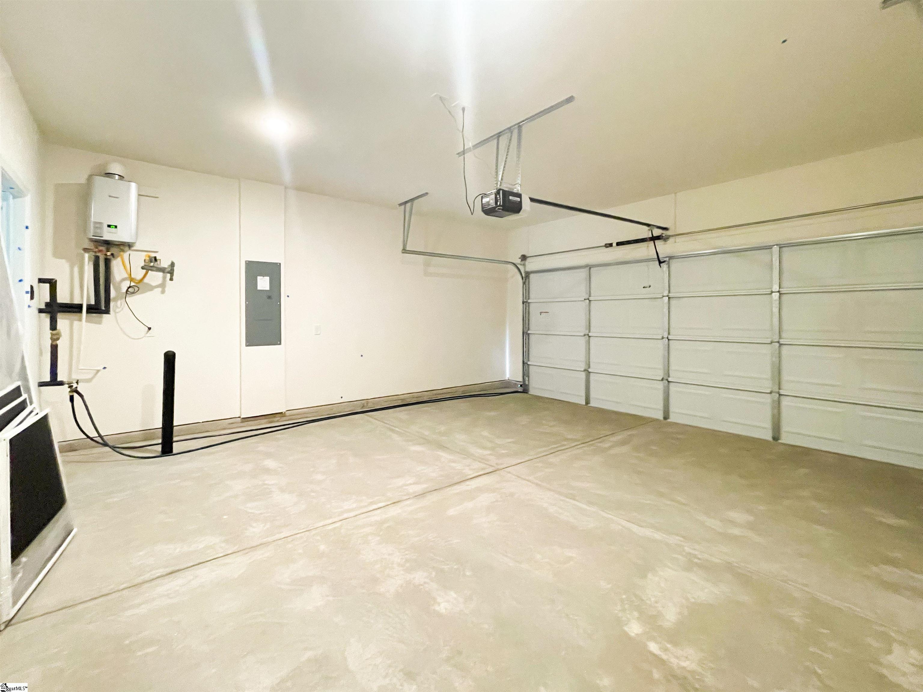 652 Columbus Circle Simpsonville, SC 29680