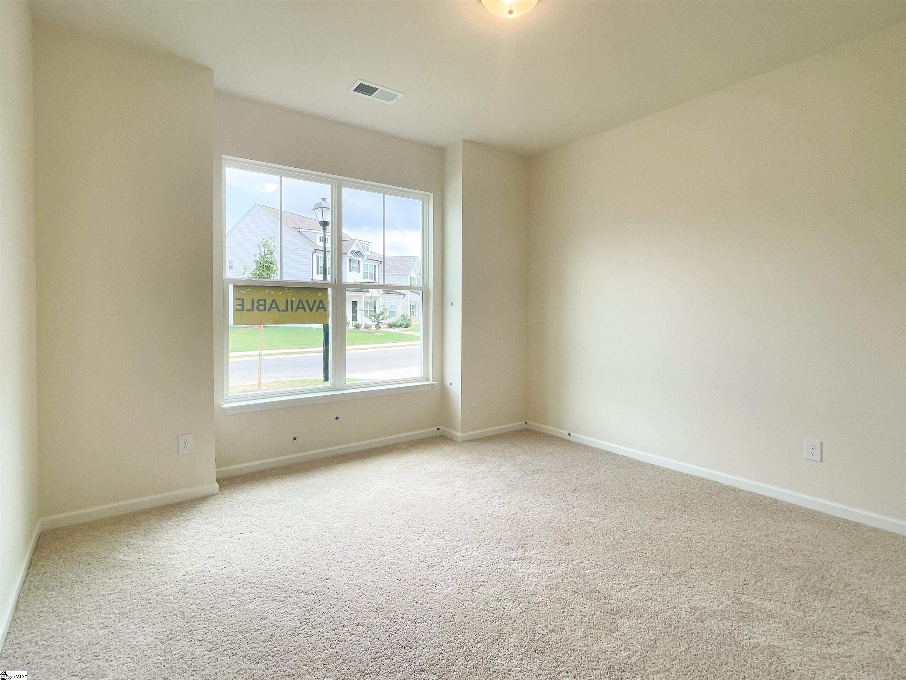 652 Columbus Circle Simpsonville, SC 29680