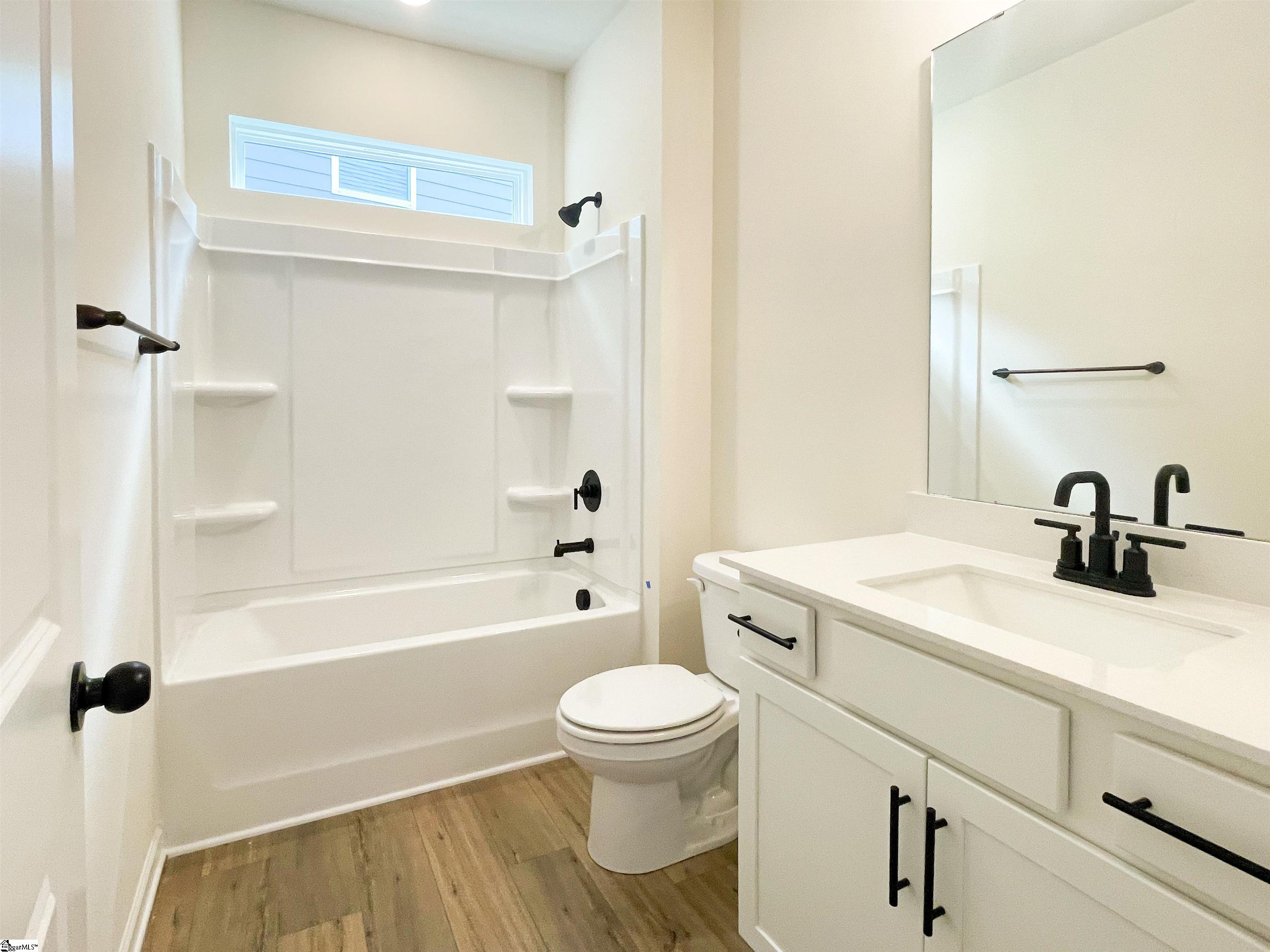652 Columbus Circle Simpsonville, SC 29680