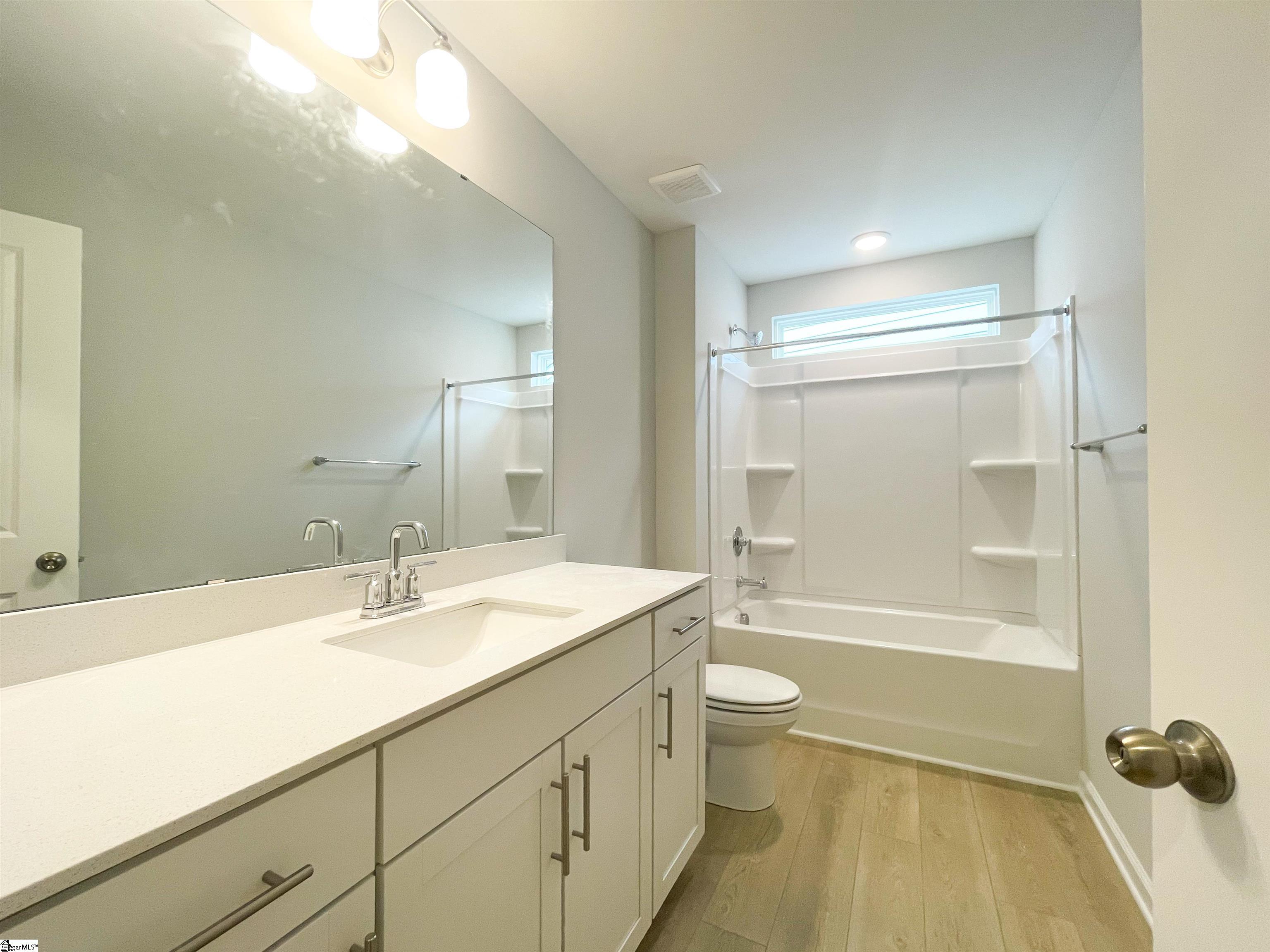 664 Columbus Circle Simpsonville, SC 29680