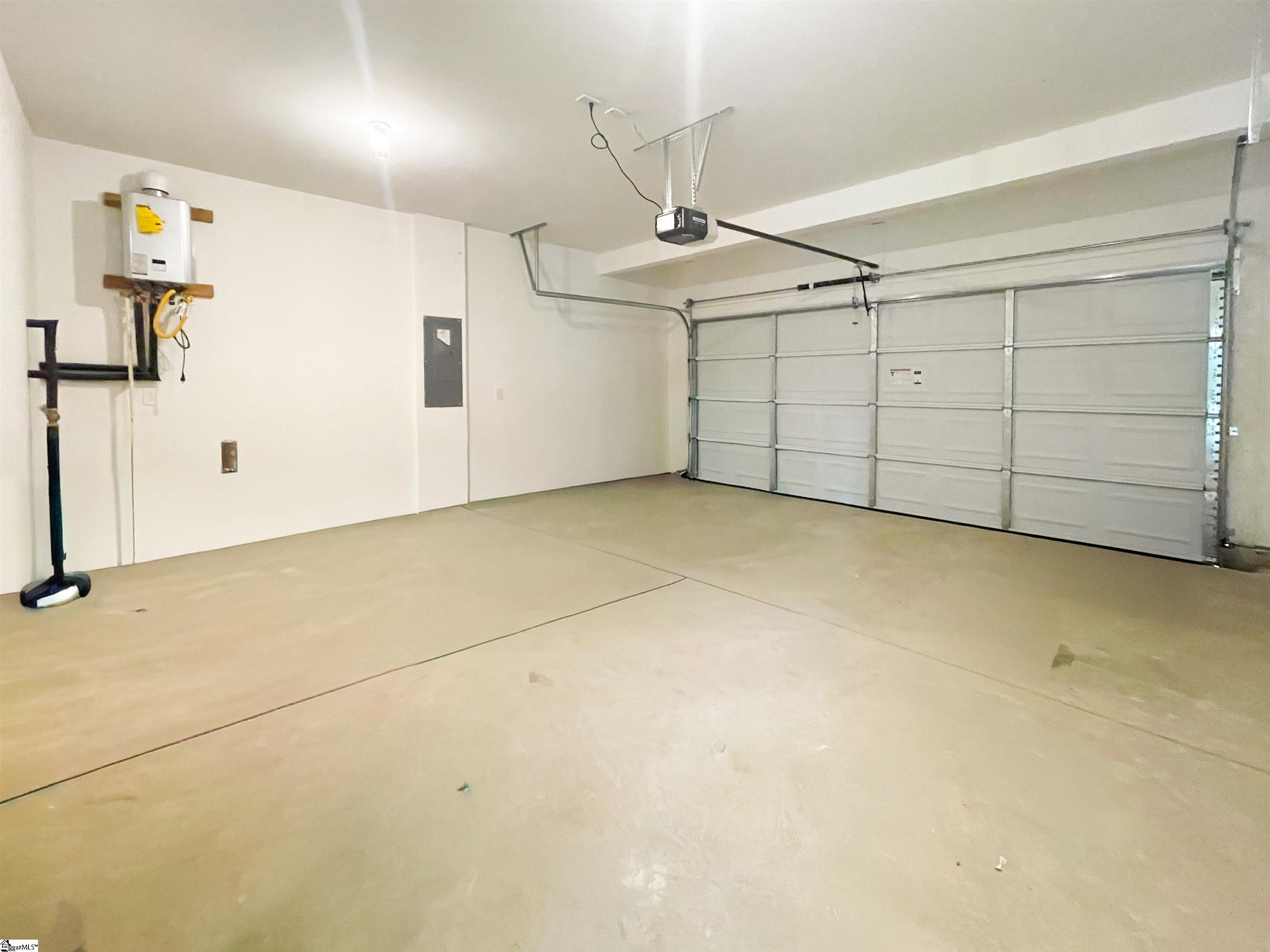 664 Columbus Circle Simpsonville, SC 29680