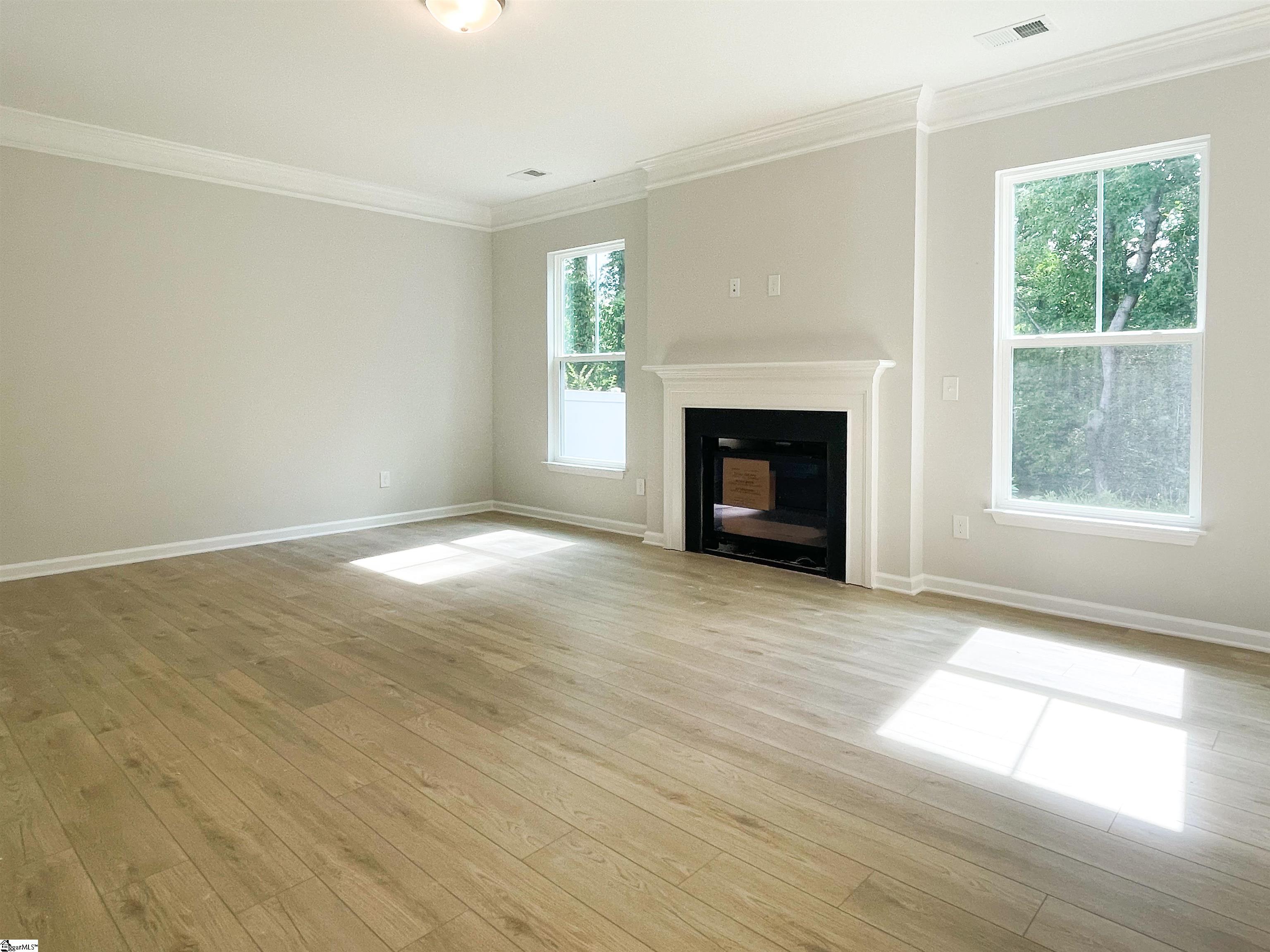 664 Columbus Circle Simpsonville, SC 29680