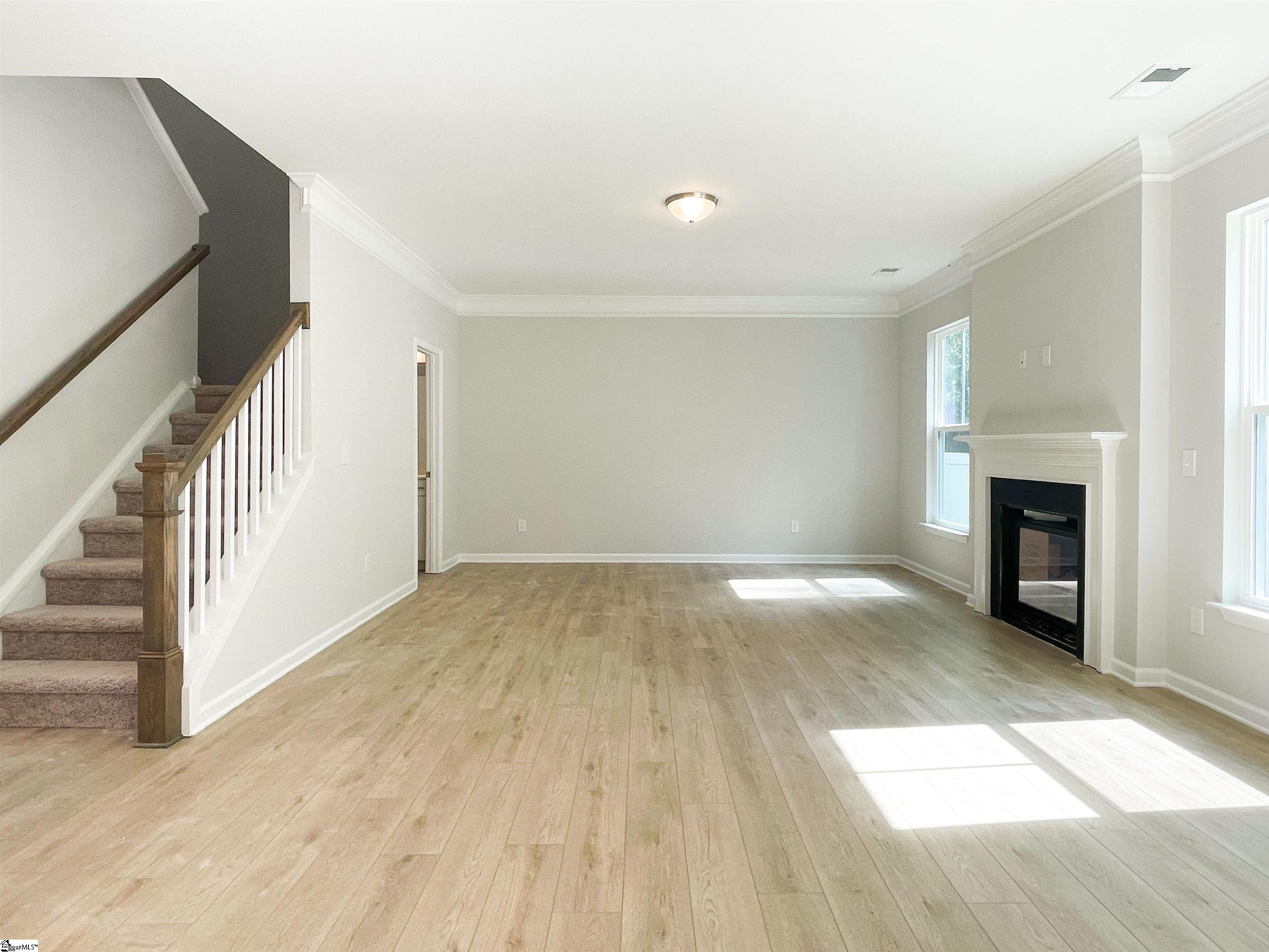 664 Columbus Circle Simpsonville, SC 29680