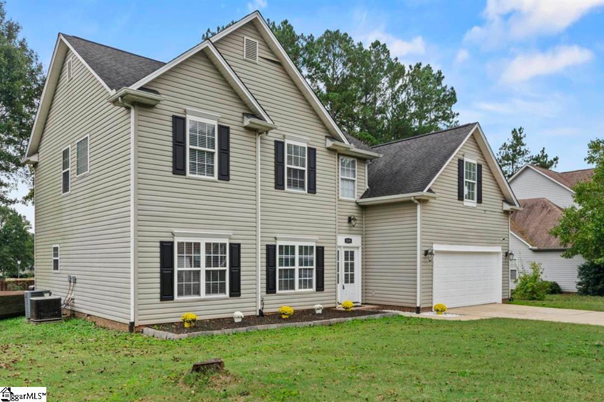 519 Forest Shoals Lane Duncan, SC 29334