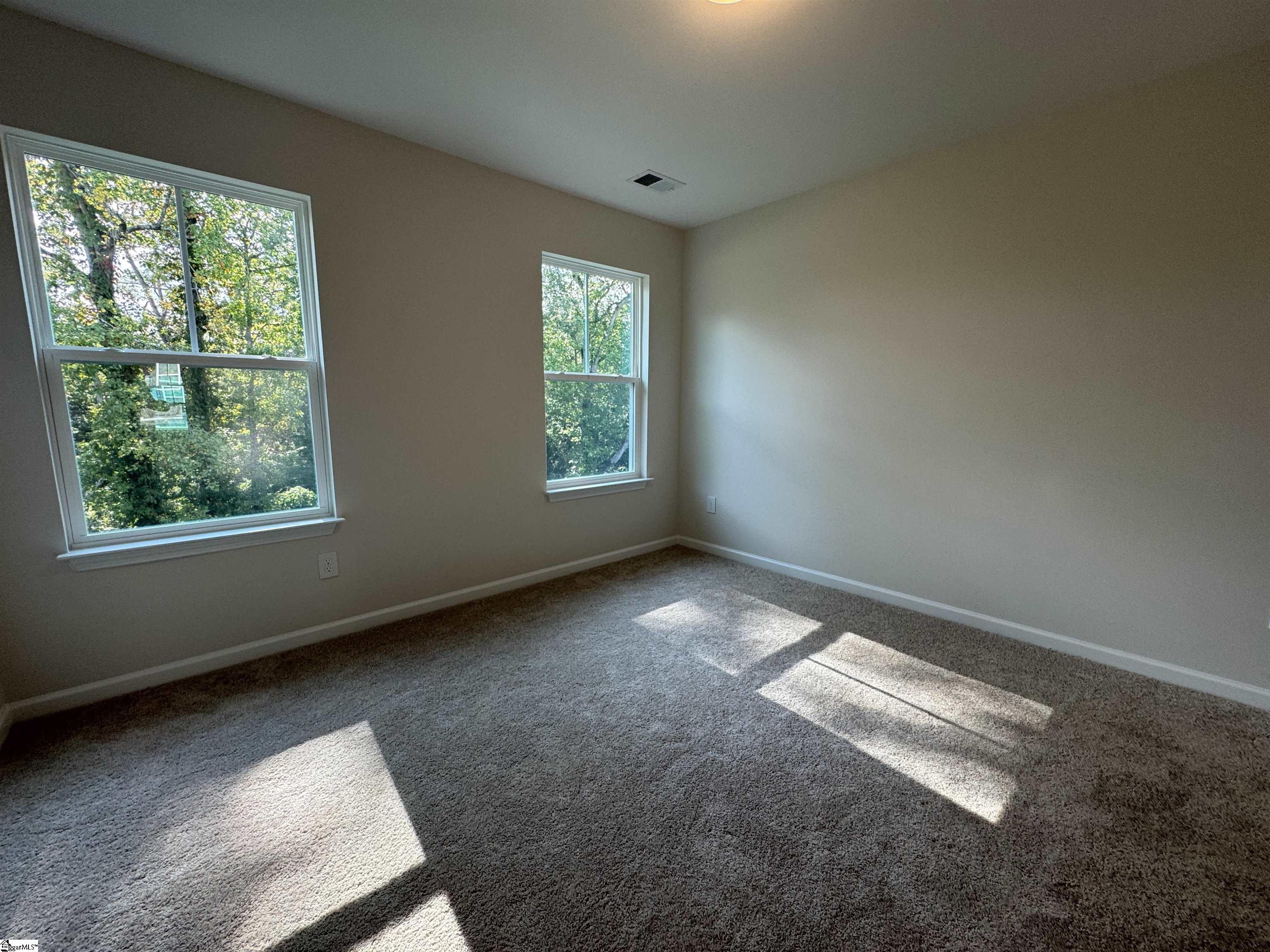 672 Columbus Circle Simpsonville, SC 29680