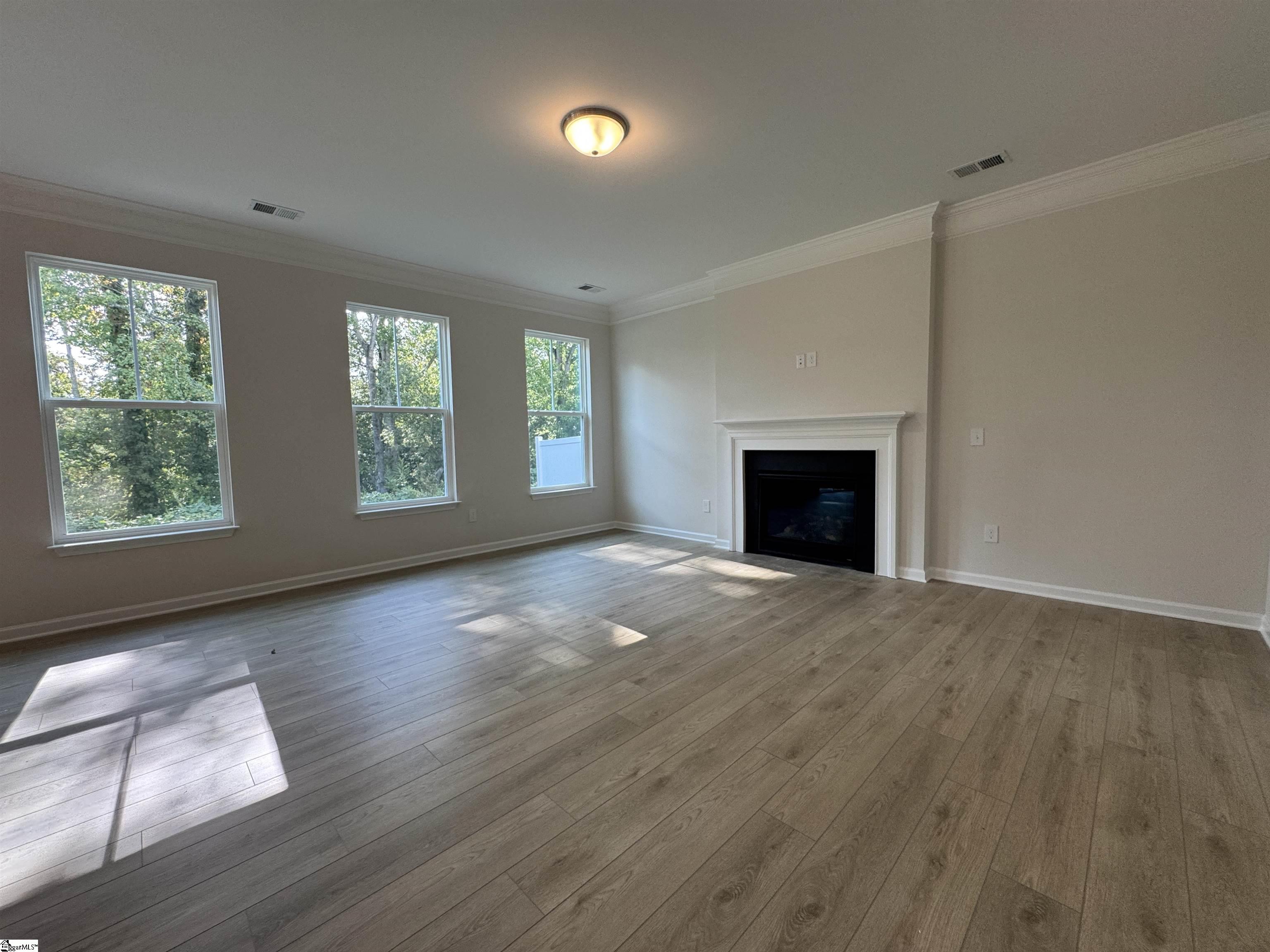 672 Columbus Circle Simpsonville, SC 29680