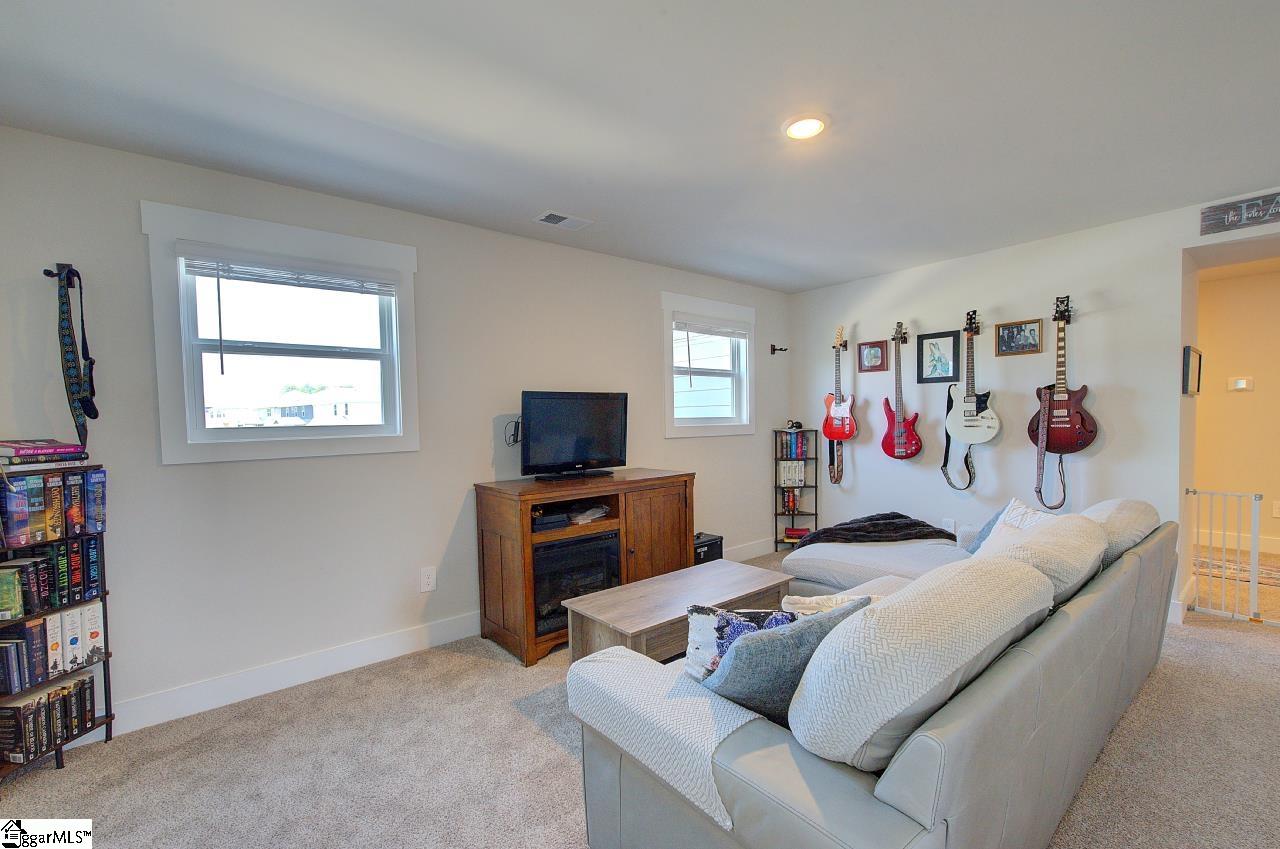 542 Silverado Avenue Greenville, SC 29605