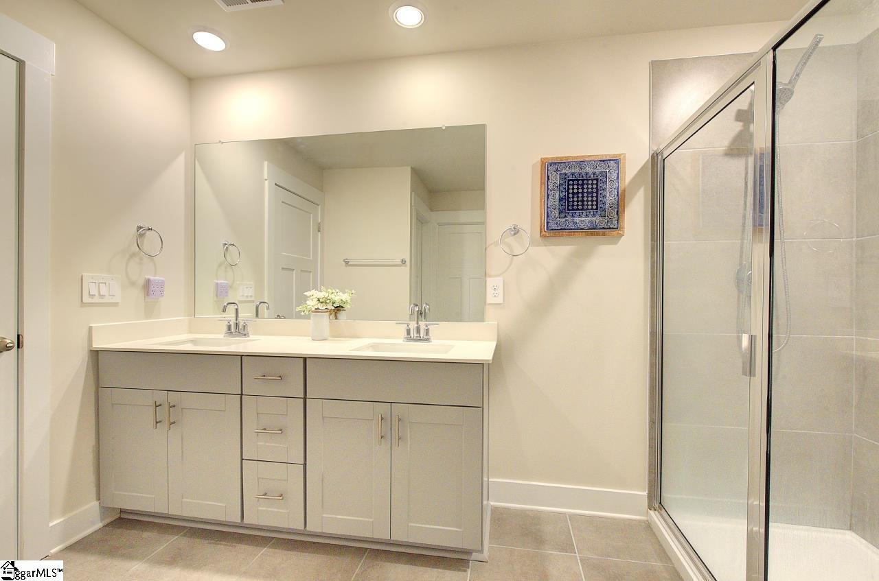 542 Silverado Avenue Greenville, SC 29605