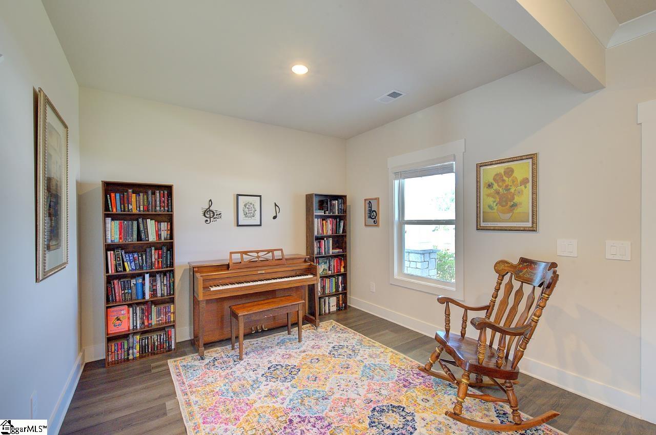 542 Silverado Avenue Greenville, SC 29605
