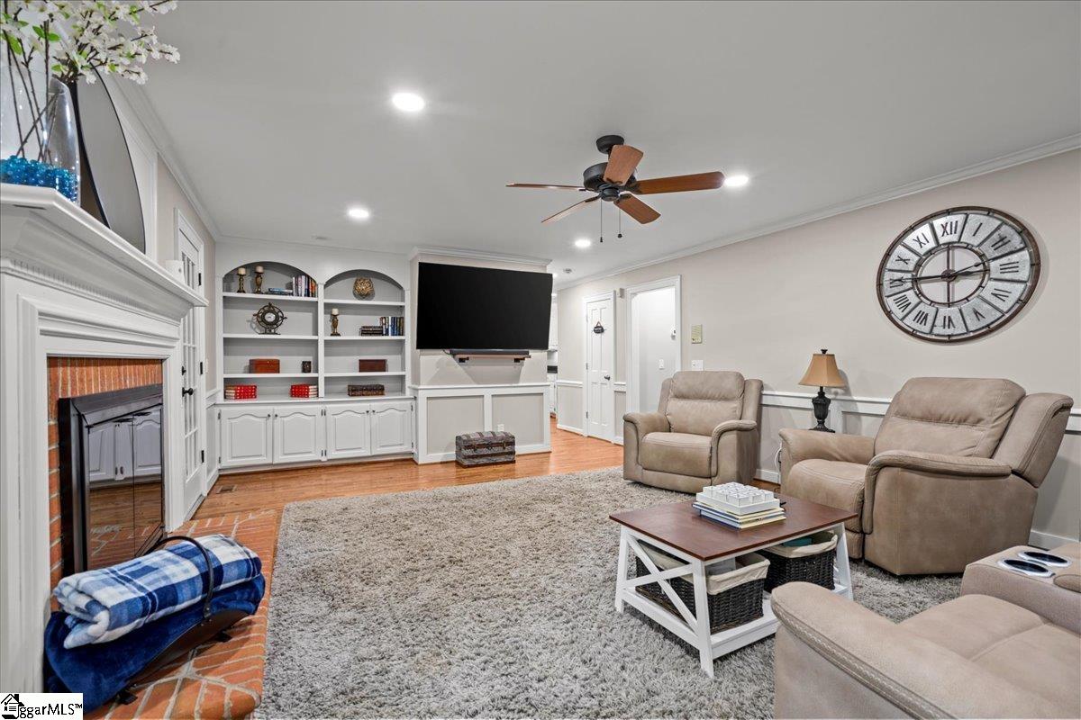 104 Shadowcreek Court Simpsonville, SC 29681