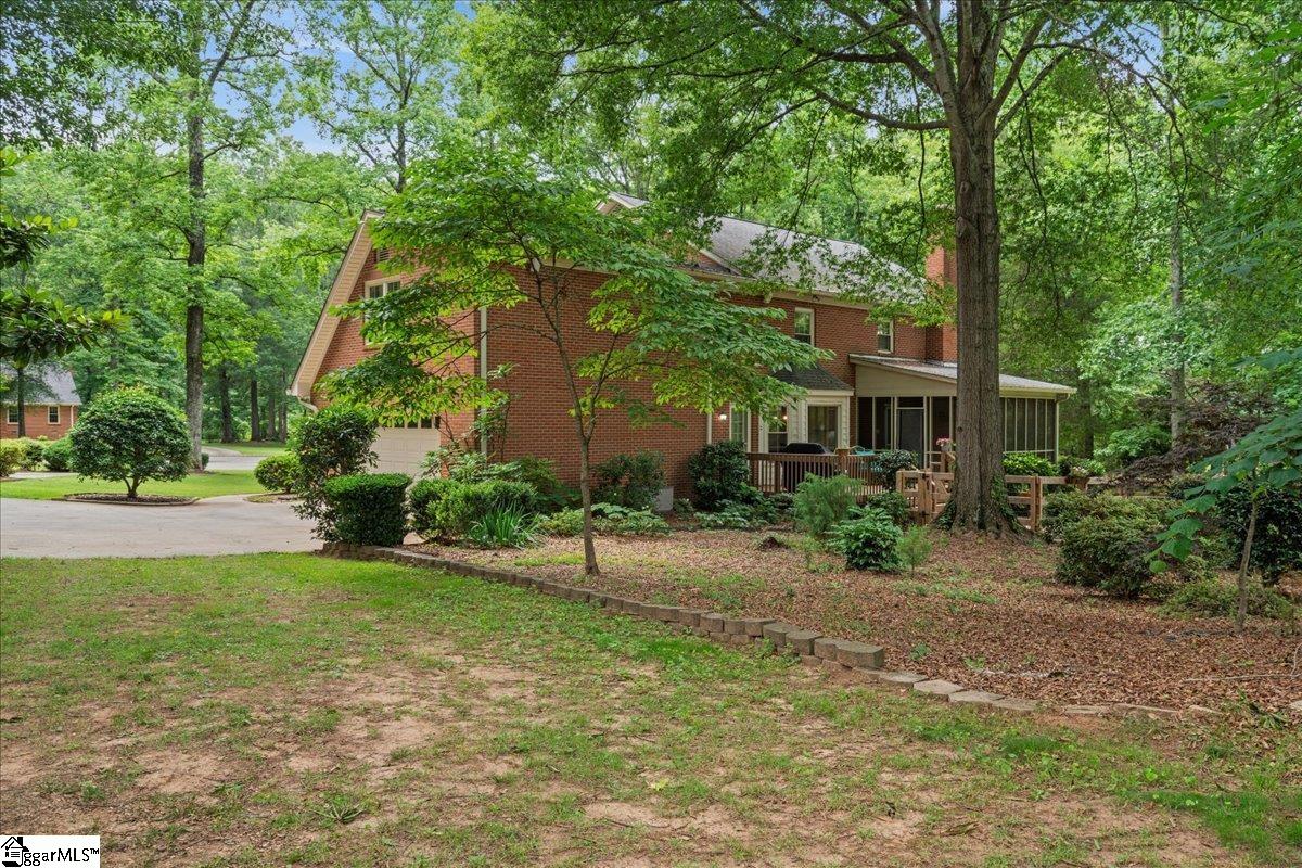104 Shadowcreek Court Simpsonville, SC 29681