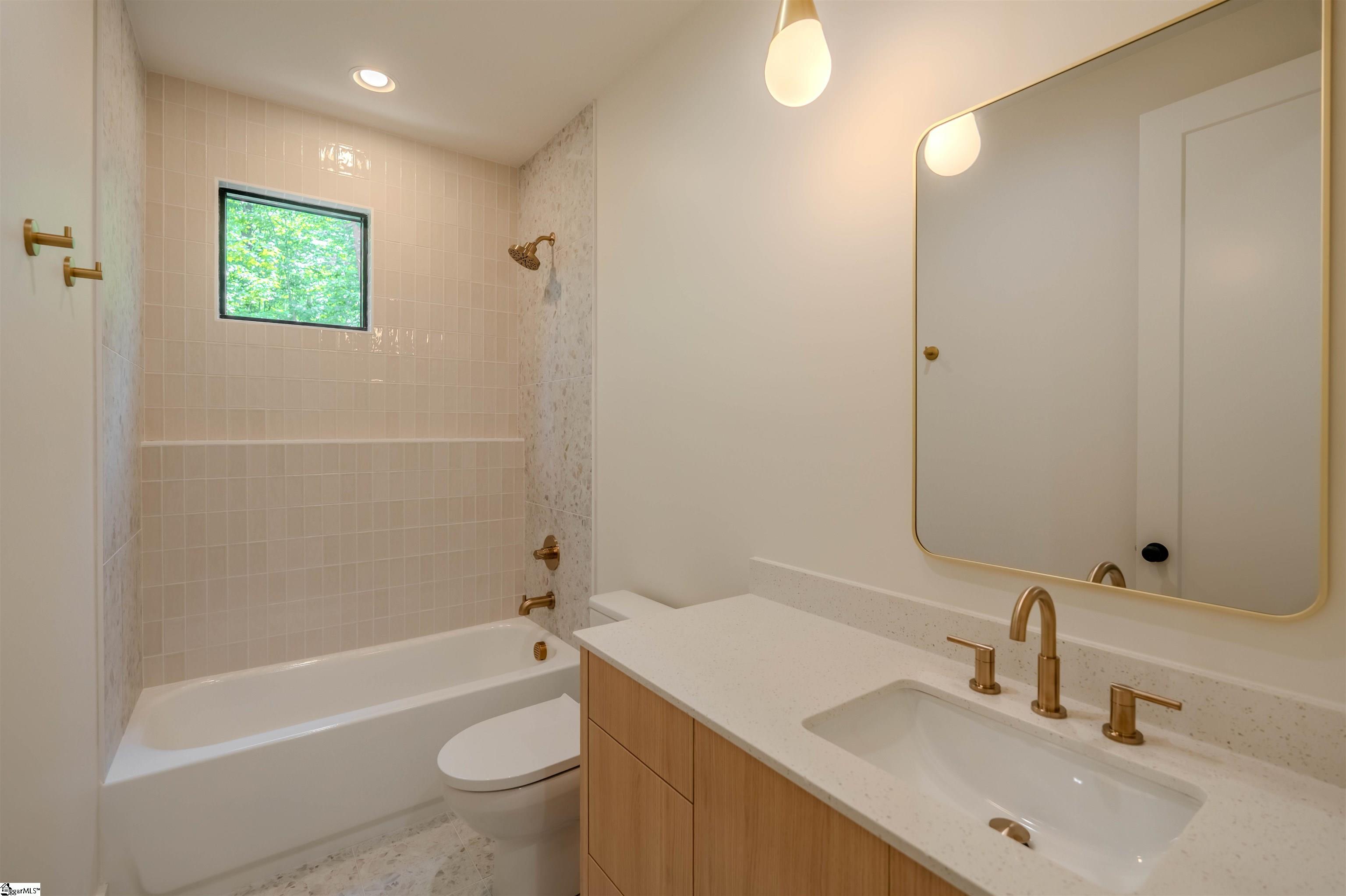 454 Enoree Road Travelers Rest, SC 29690