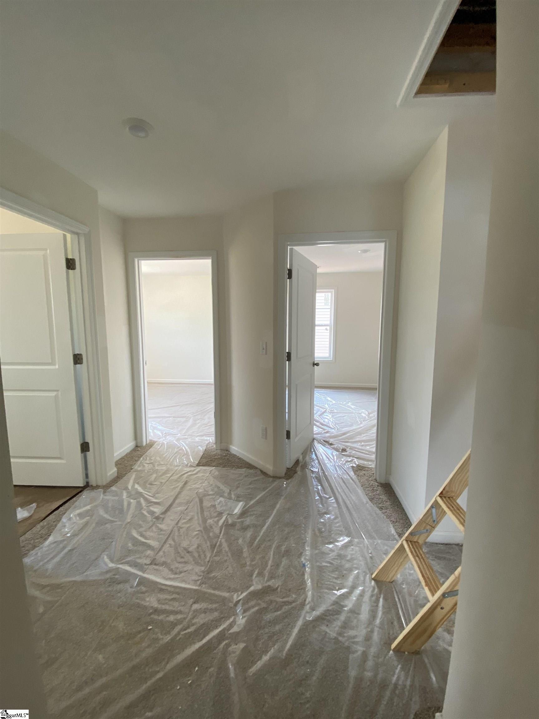 9 Sweetgrass Street Central, SC 29630