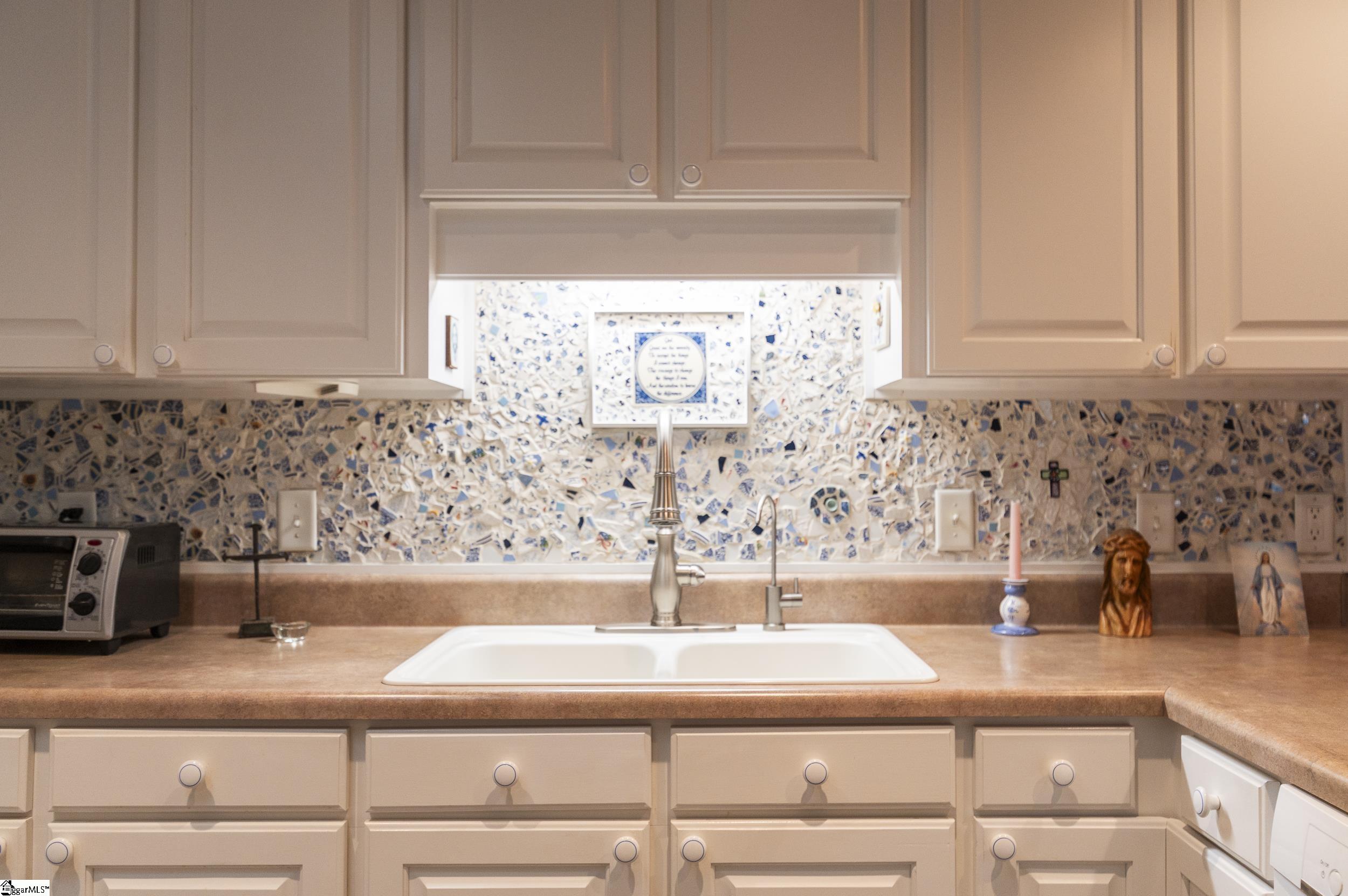 110 Baldwin Place Easley, SC 29642