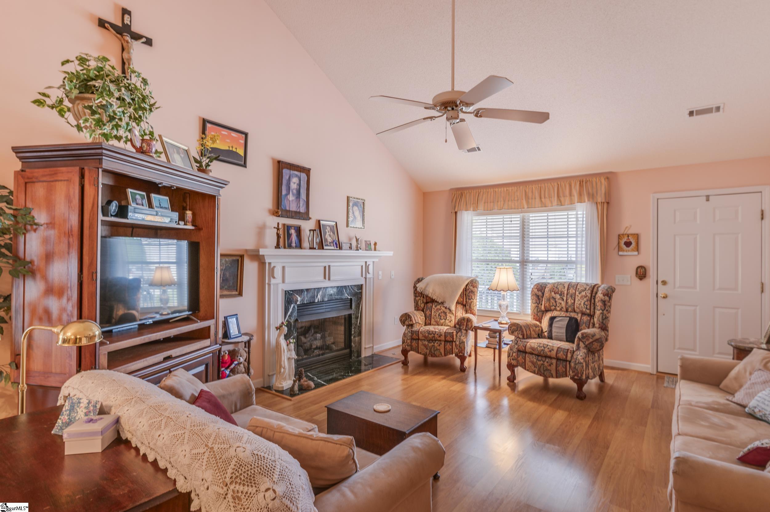 110 Baldwin Place Easley, SC 29642