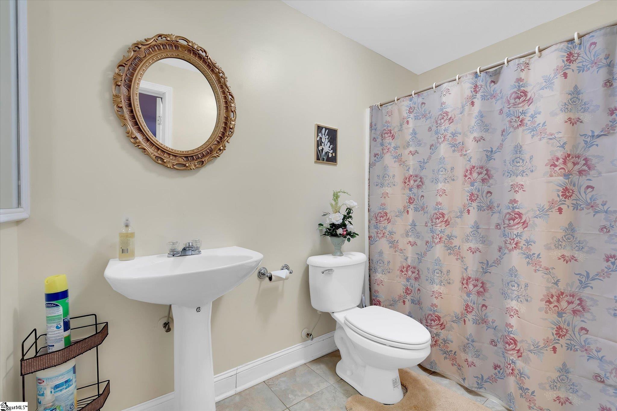 200 Dothan Court Greenville, SC 29607