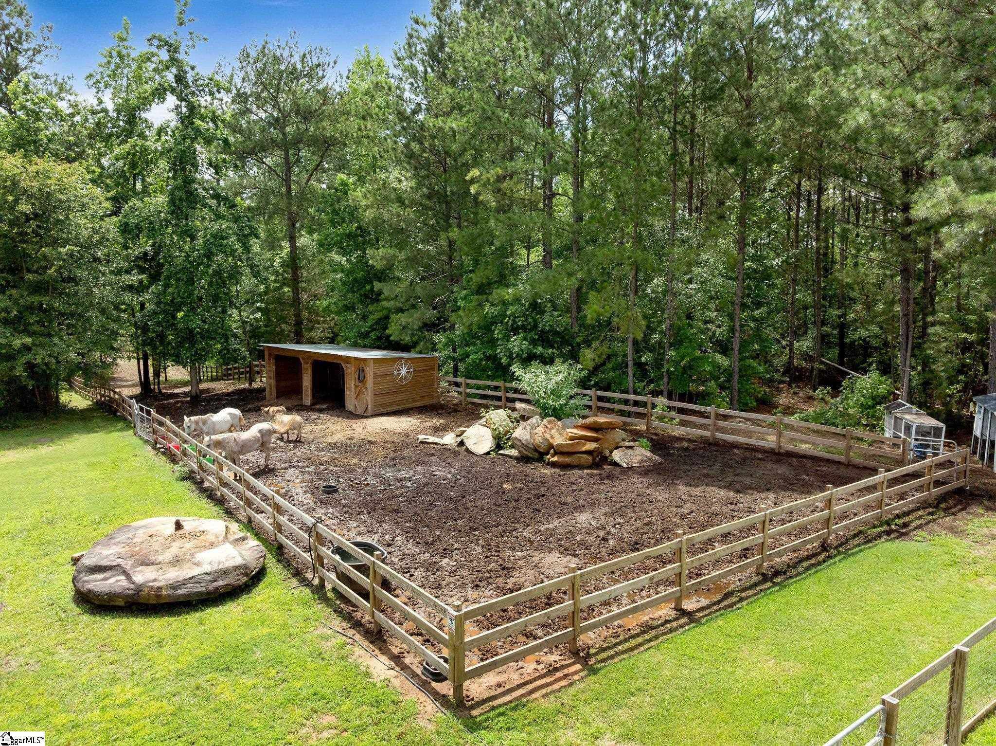 1641 Stewart Dairy Road Gray Court, SC 29645