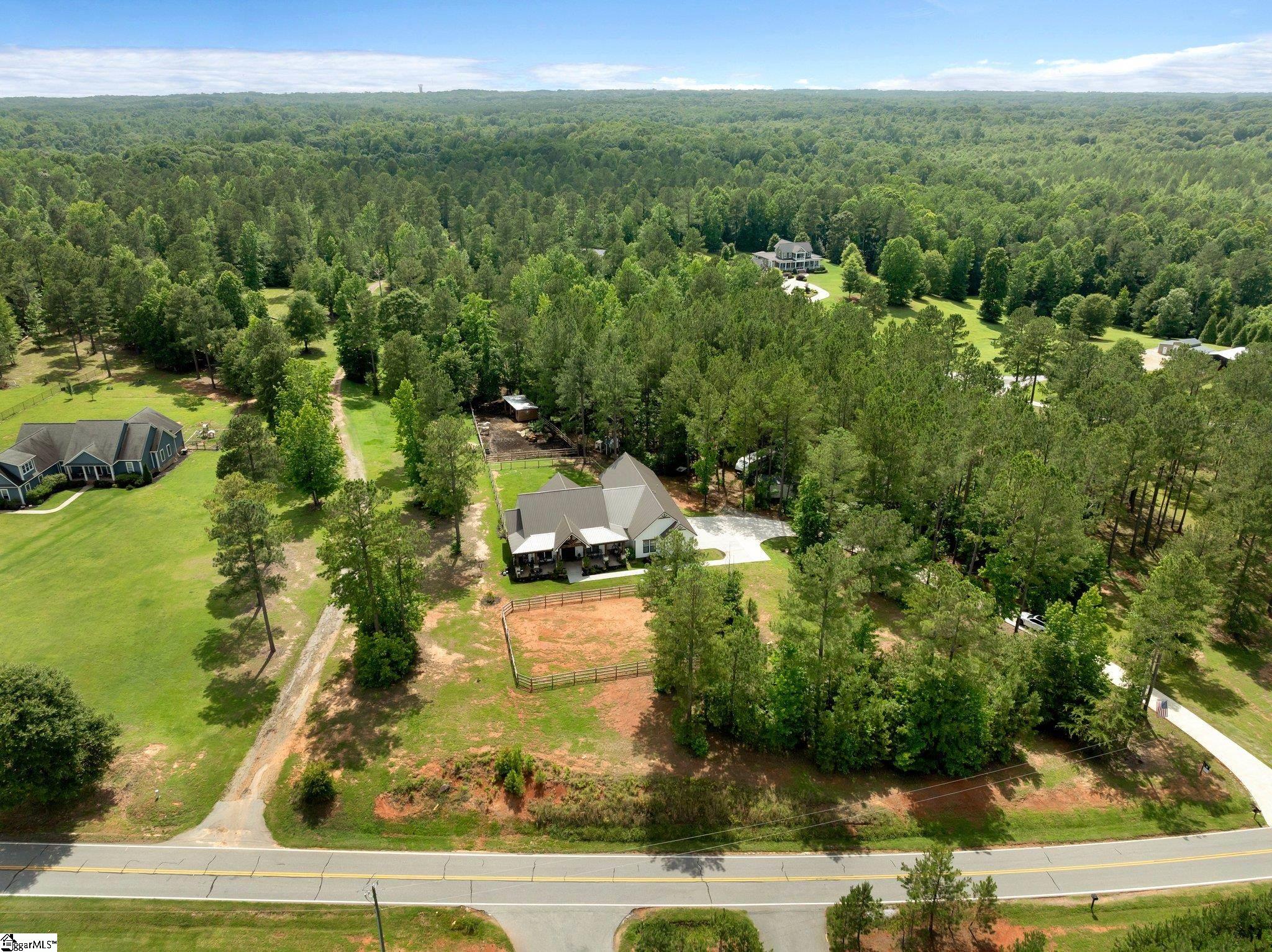 1641 Stewart Dairy Road Gray Court, SC 29645