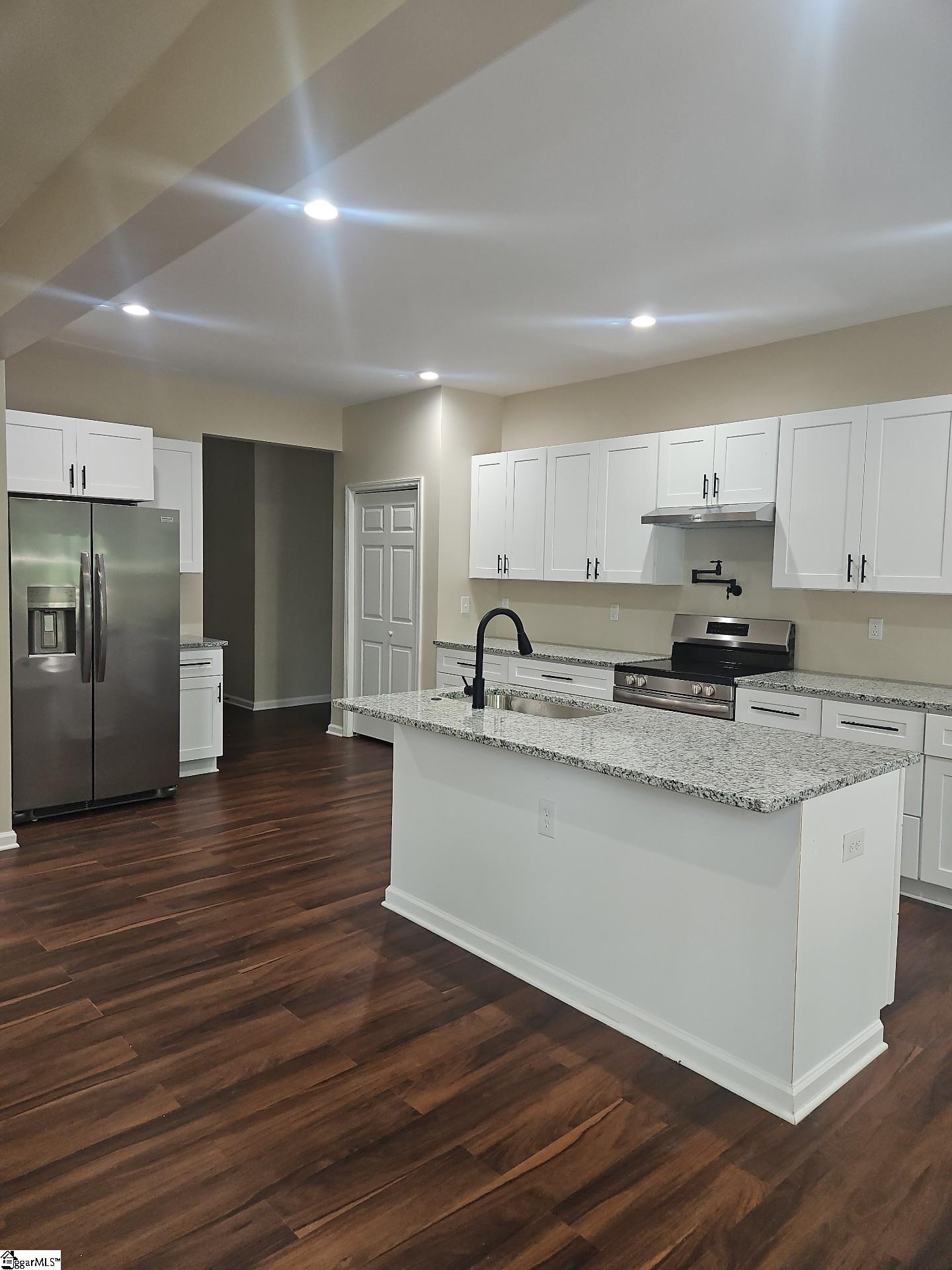 1505 E Saluda Lake Road Greenville, SC 29611