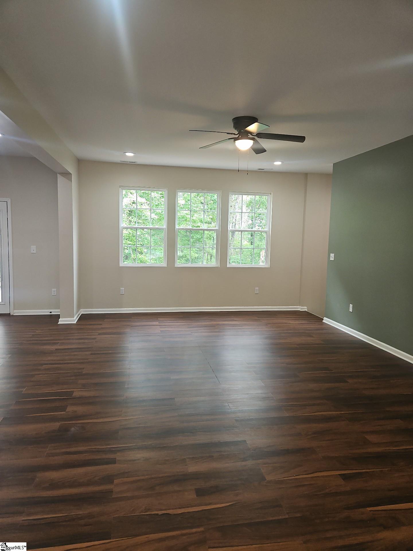 1505 E Saluda Lake Road Greenville, SC 29611
