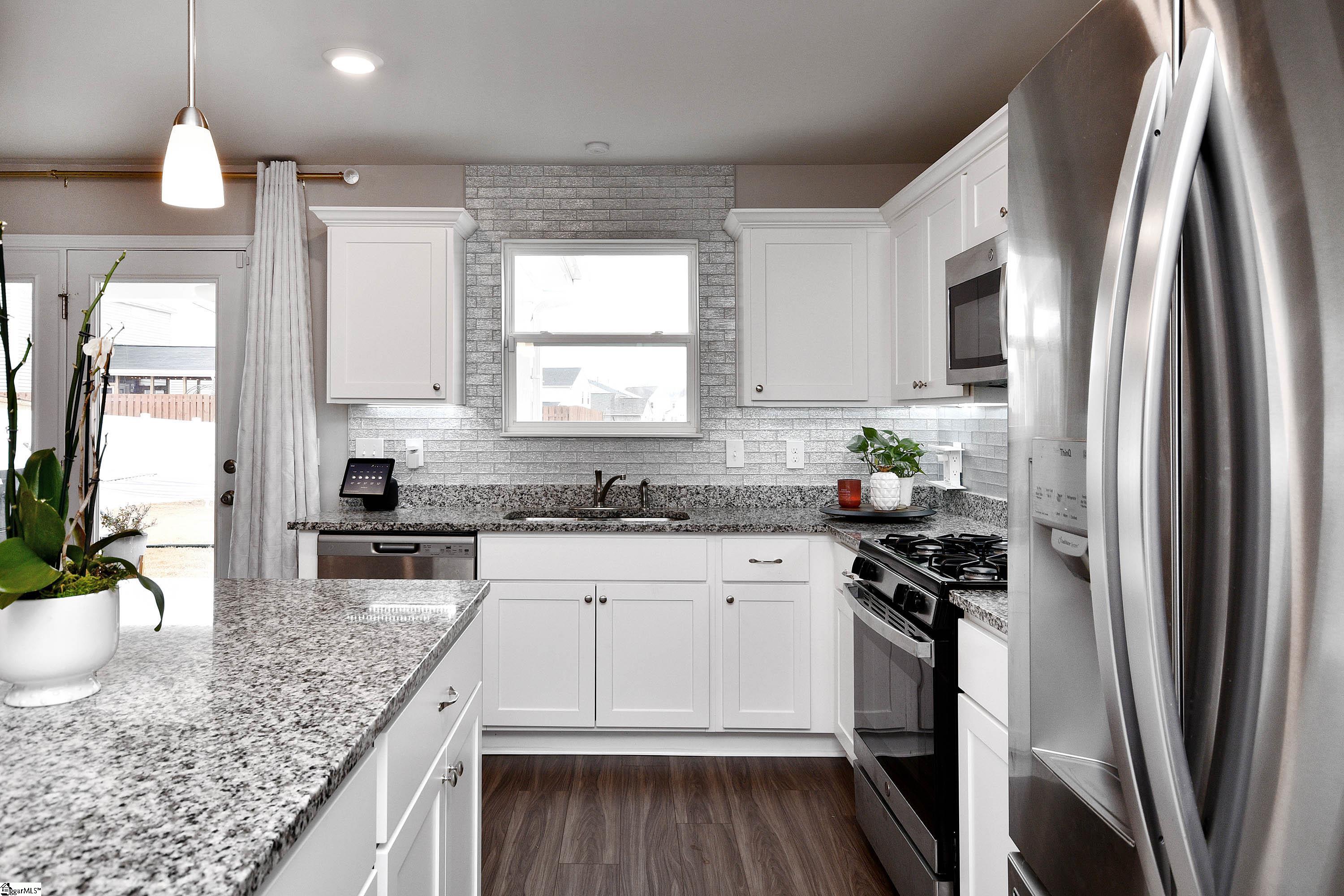 8 Pendergast Road Greenville, SC 29605