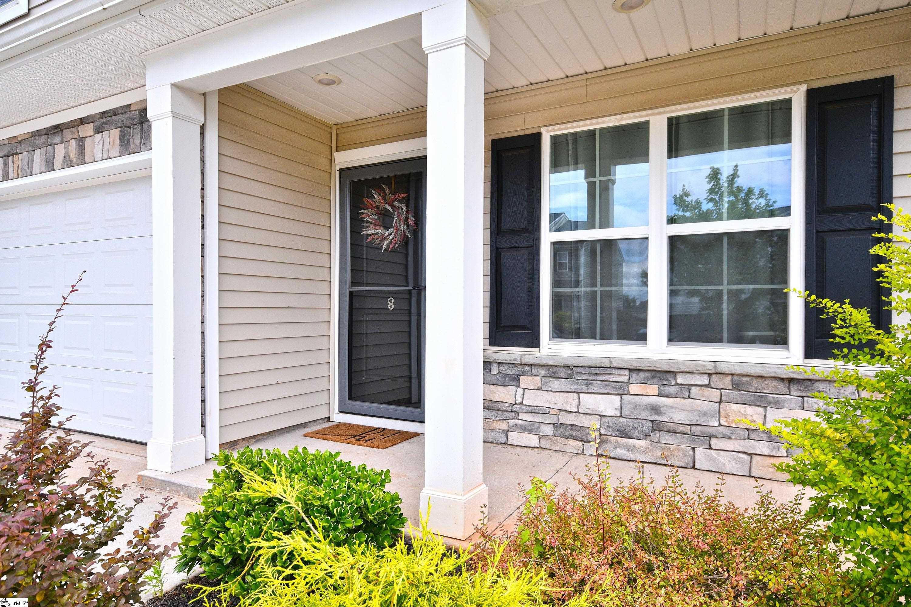 8 Pendergast Road Greenville, SC 29605