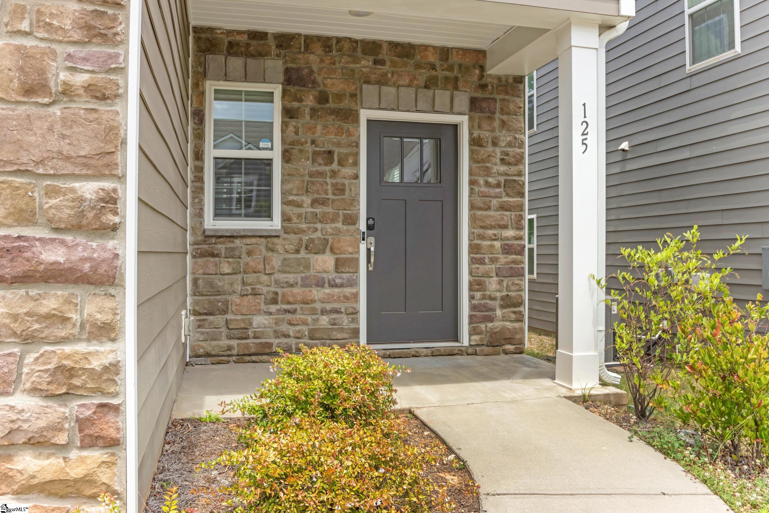 125 Magnolia Street Reidville, SC 29388