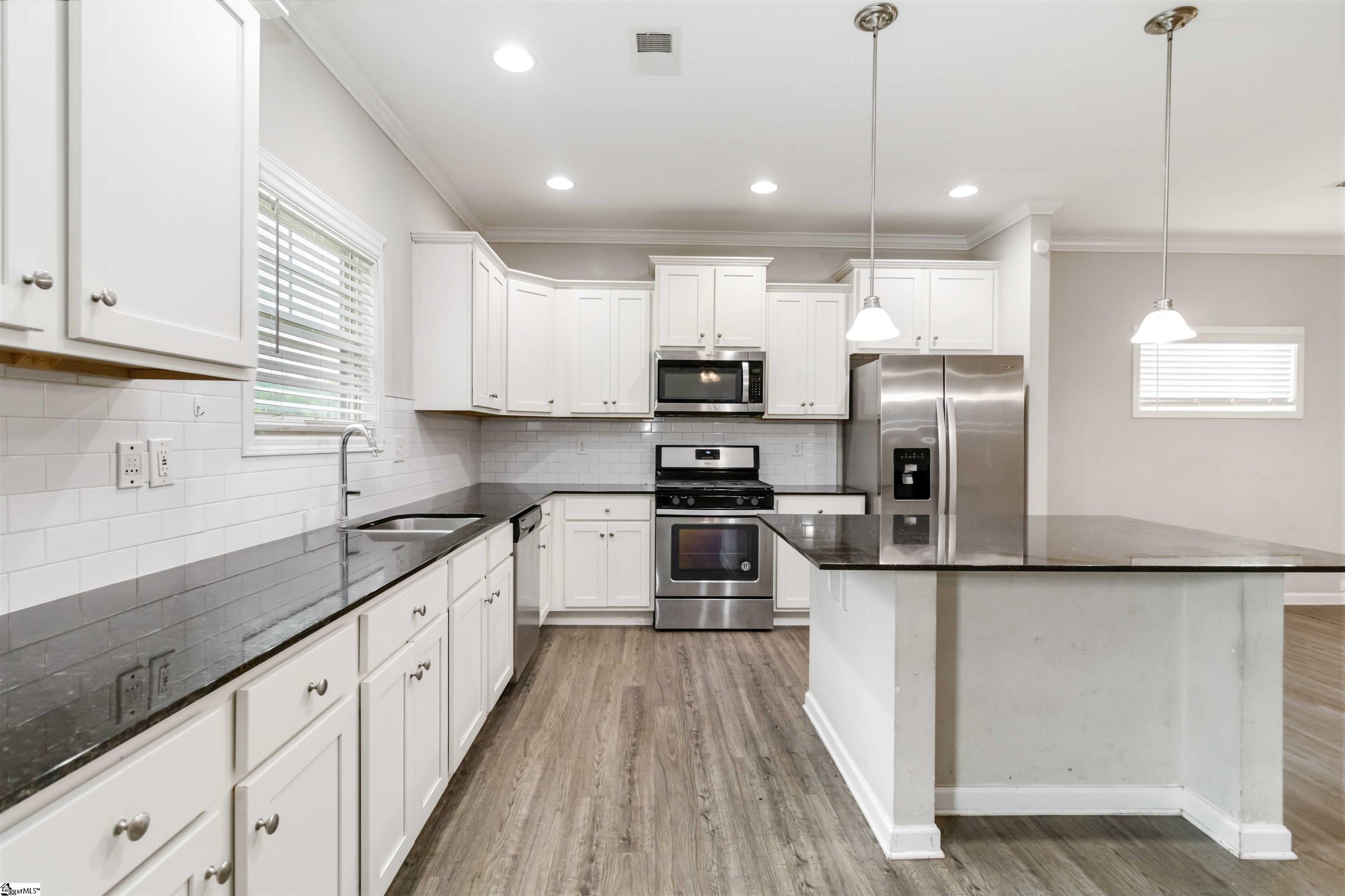 177 Viewmont Drive Duncan, SC 29334