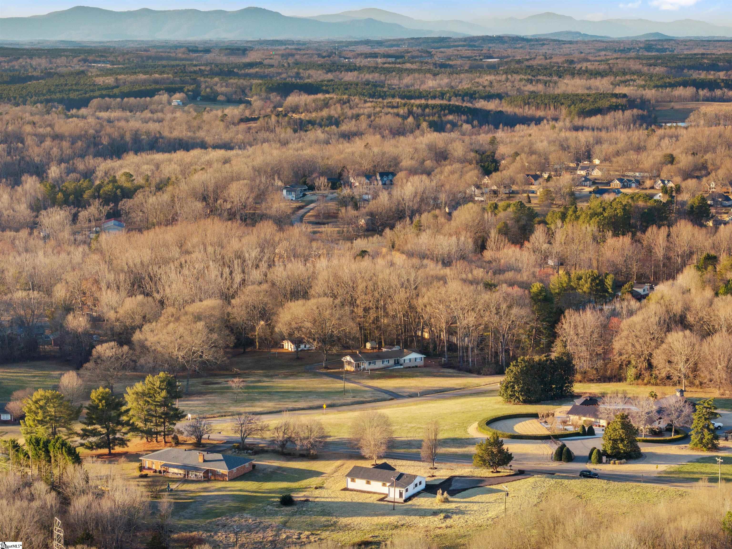 1661 Belcher Road Inman, SC 29349