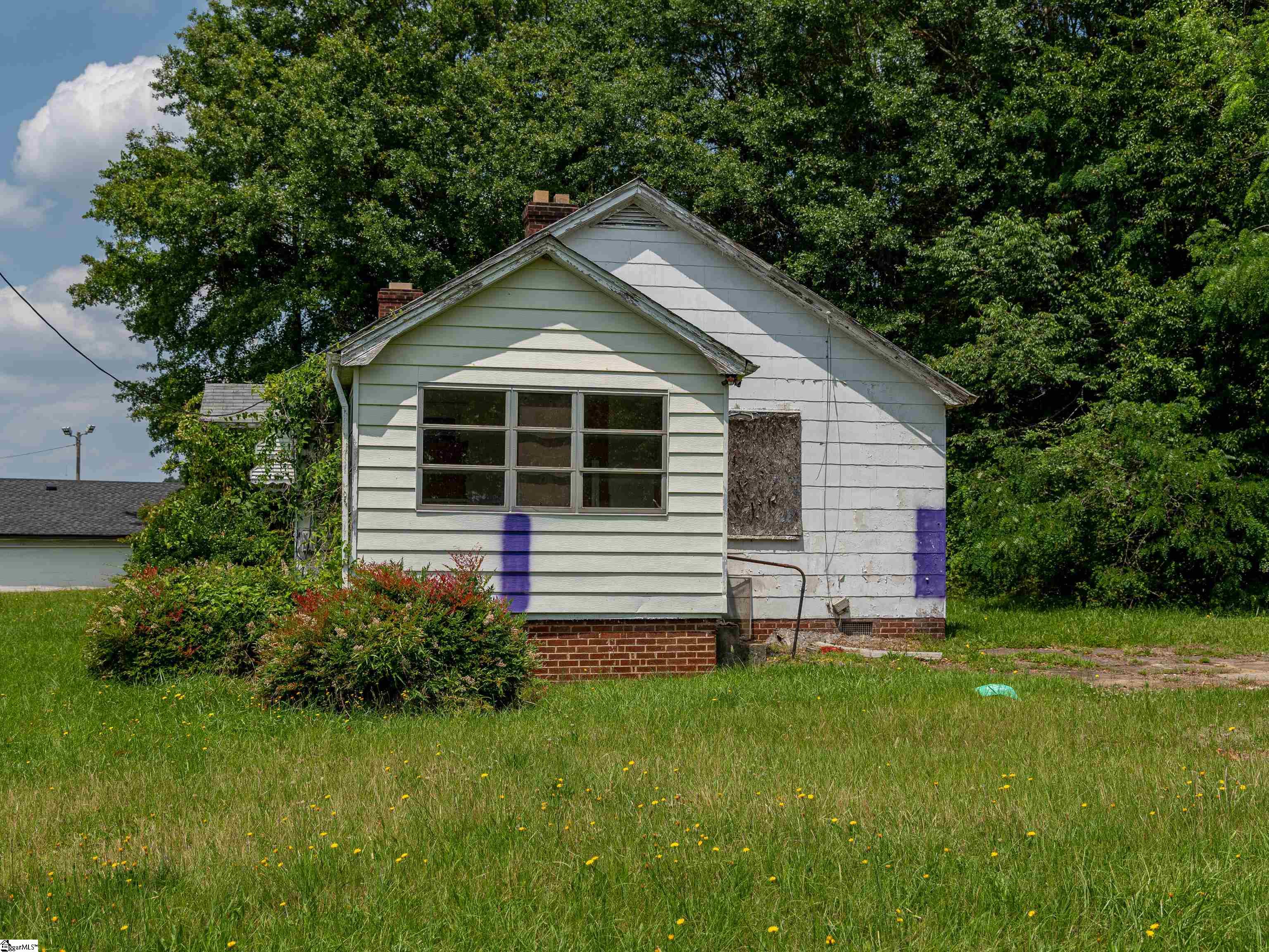4120 Calhoun Memorial Highway Easley, SC 29640