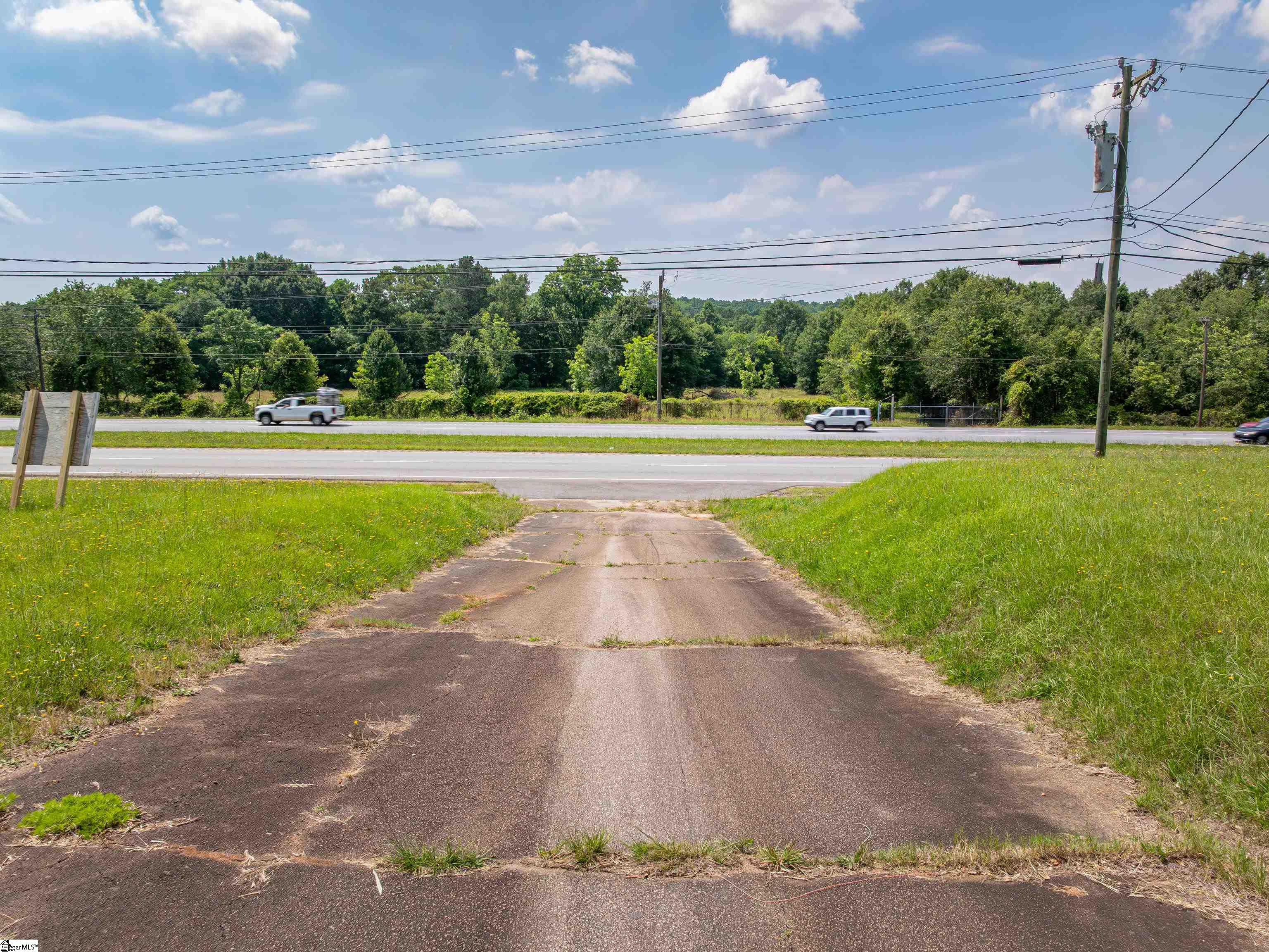 4120 Calhoun Memorial Highway Easley, SC 29640