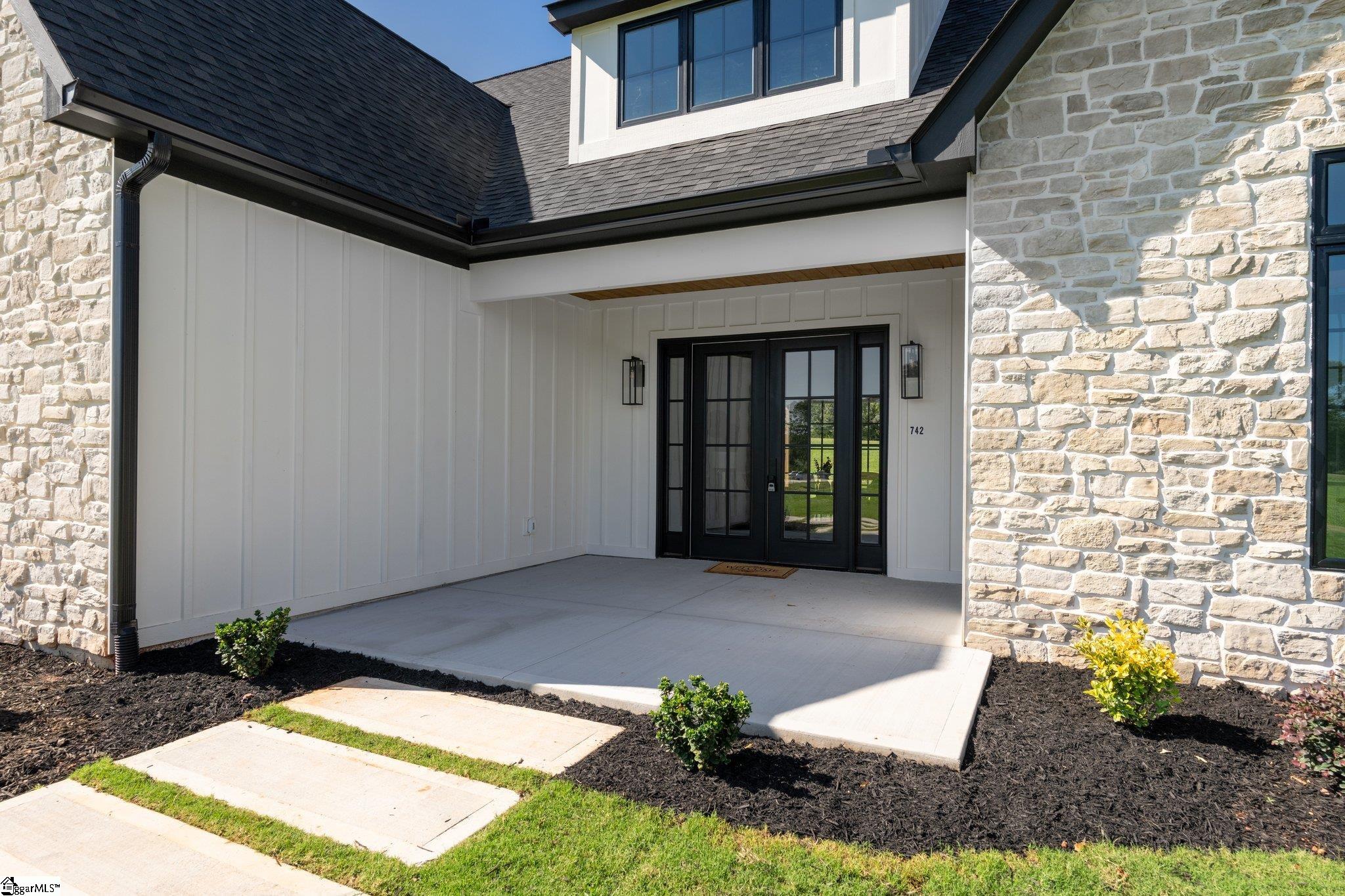 742 Garrison Road Pelzer, SC 29669