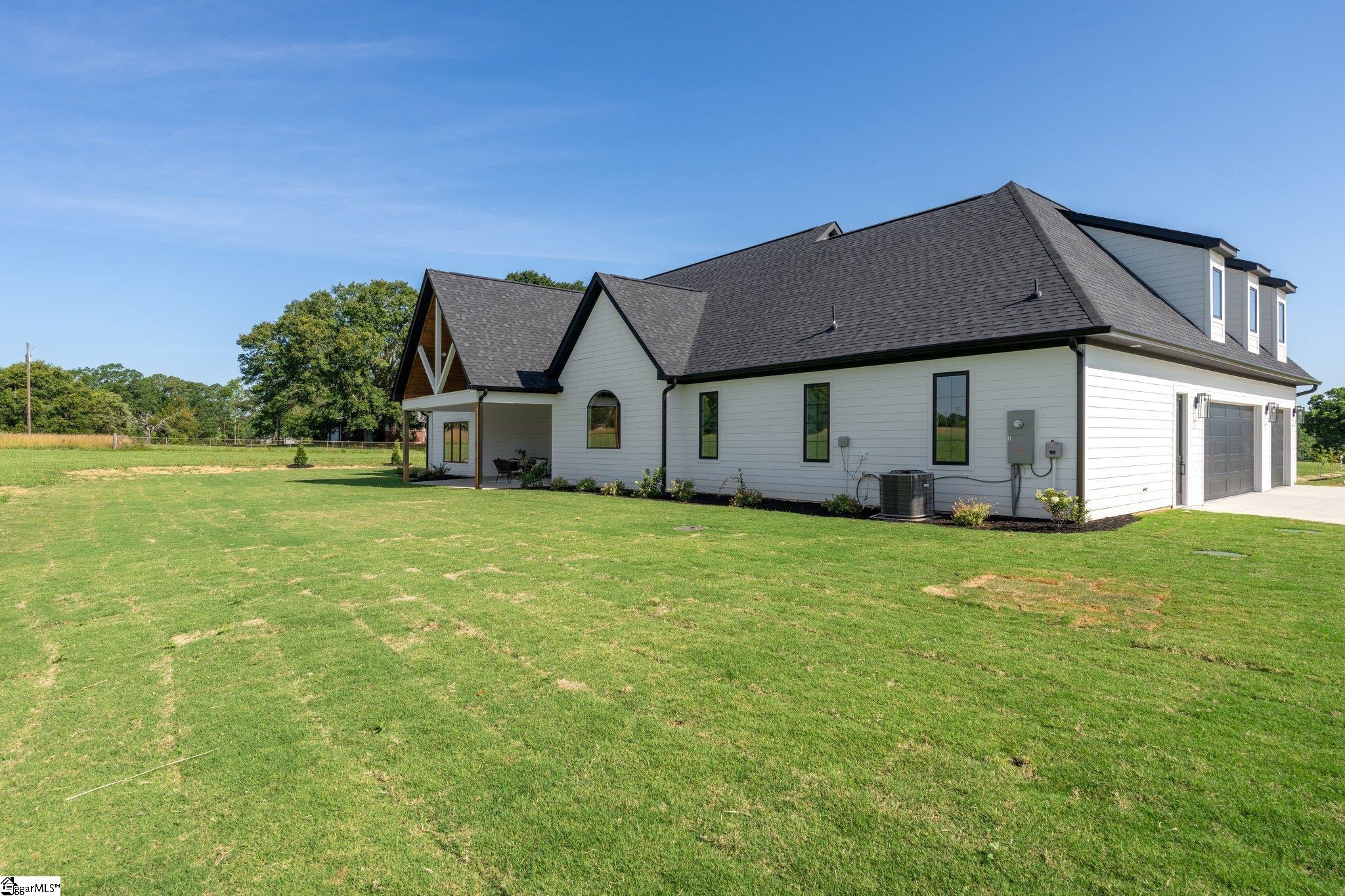 742 Garrison Road Pelzer, SC 29669