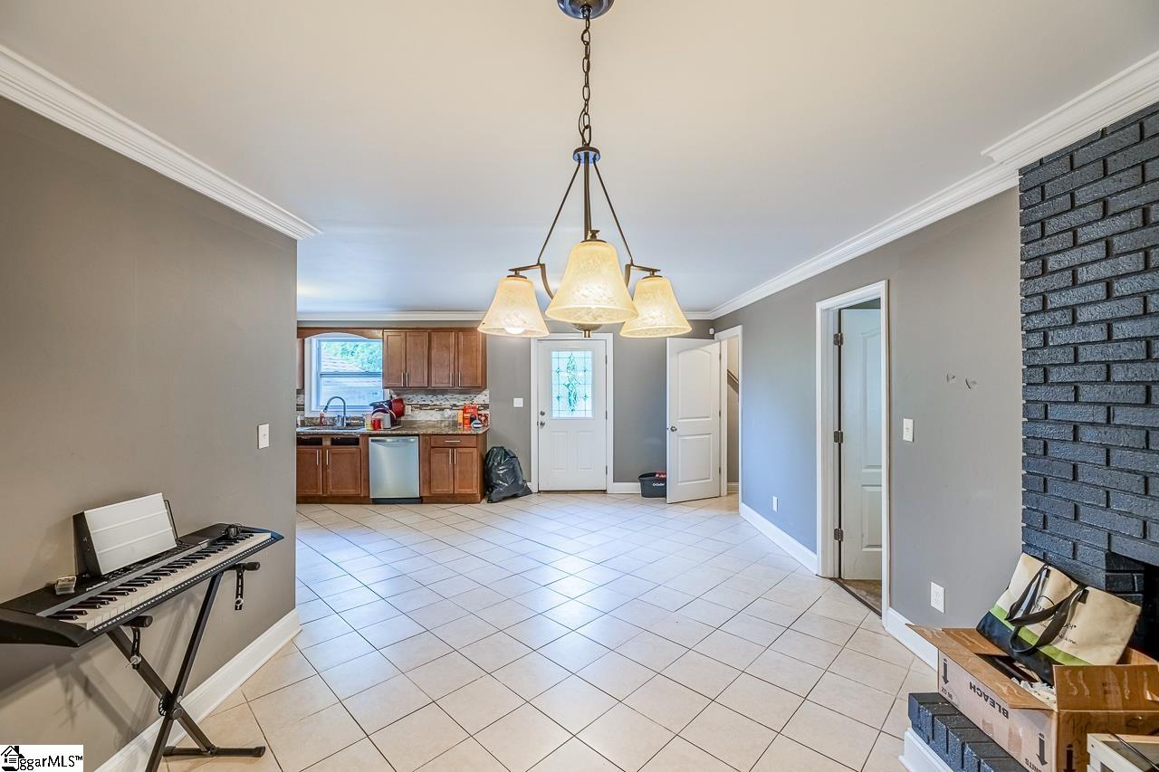 602 Marion Avenue Gaffney, SC 29341