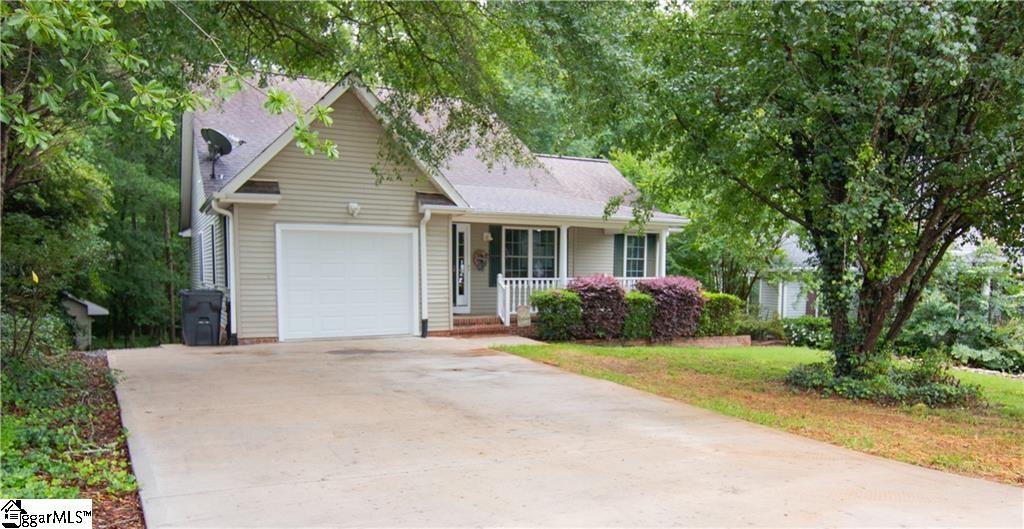 124 Grand Oak Drive Pendelton, SC 29670