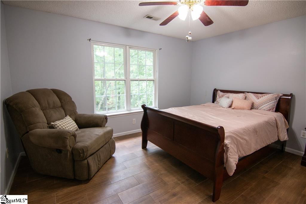 124 Grand Oak Drive Pendelton, SC 29670