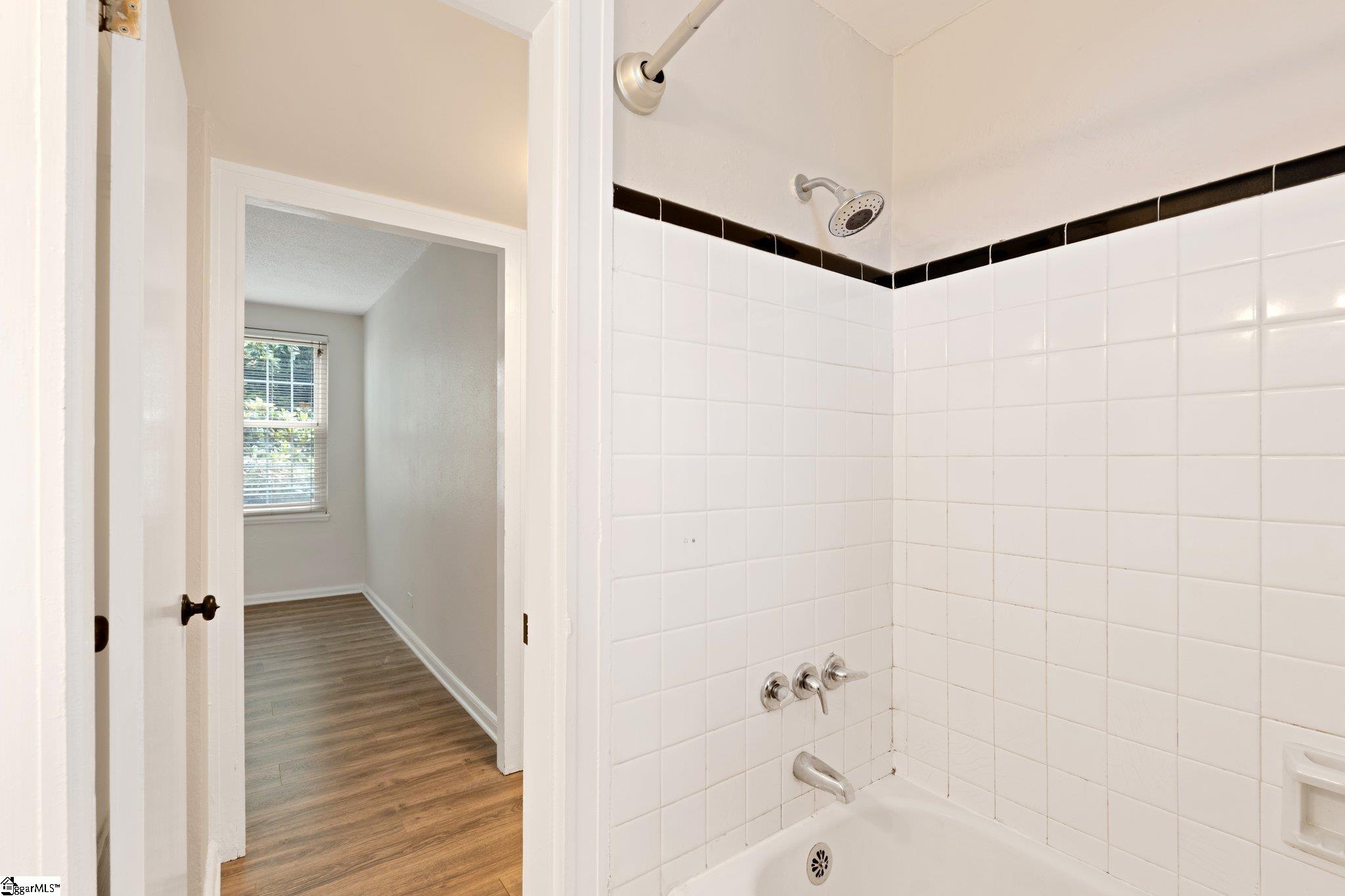 601 Cleveland Street UNIT Unit 13-A Greenville, SC 29601